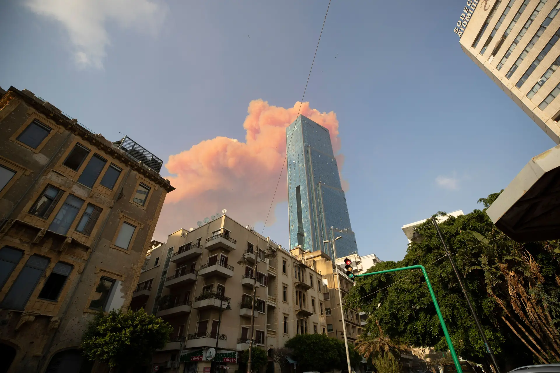 As imagens dos estragos provocados pelas explosões em Beirute