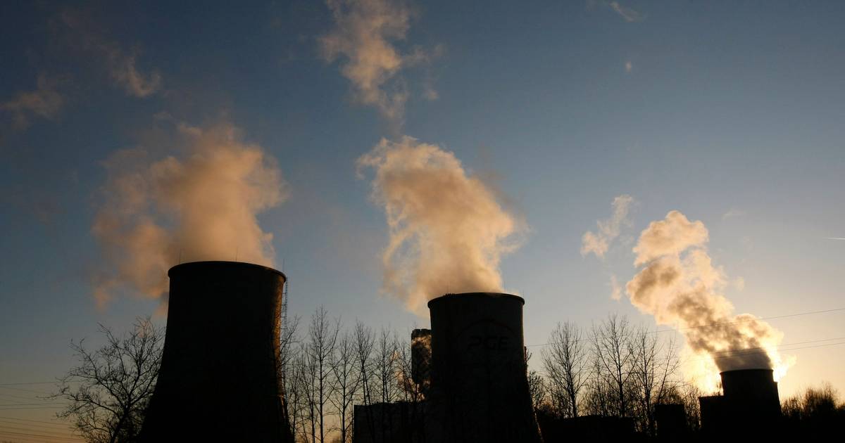 L'aumento del prezzo del gas dovrebbe portare a un maggiore consumo di carbone nel mondo