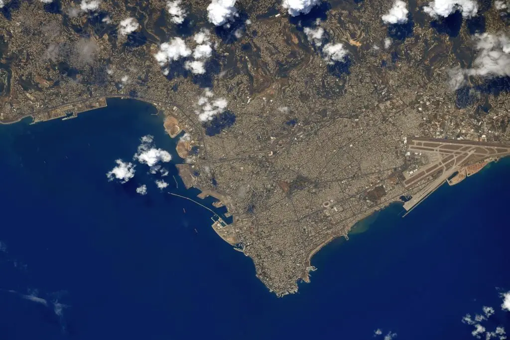 Astronauta presta homenagem a Beirute a partir da Estação Espacial
