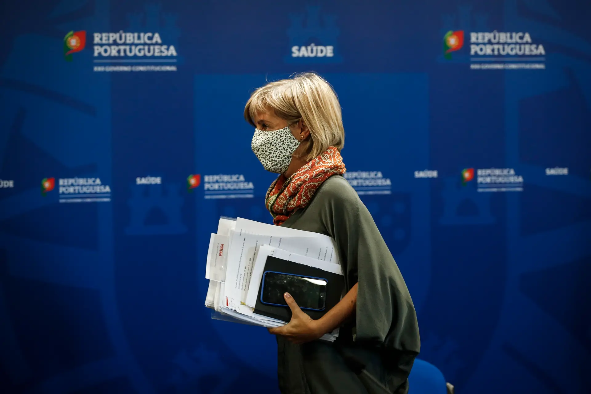Sindicatos dos médicos exigem reunir com ministra para discutir problemas do setor