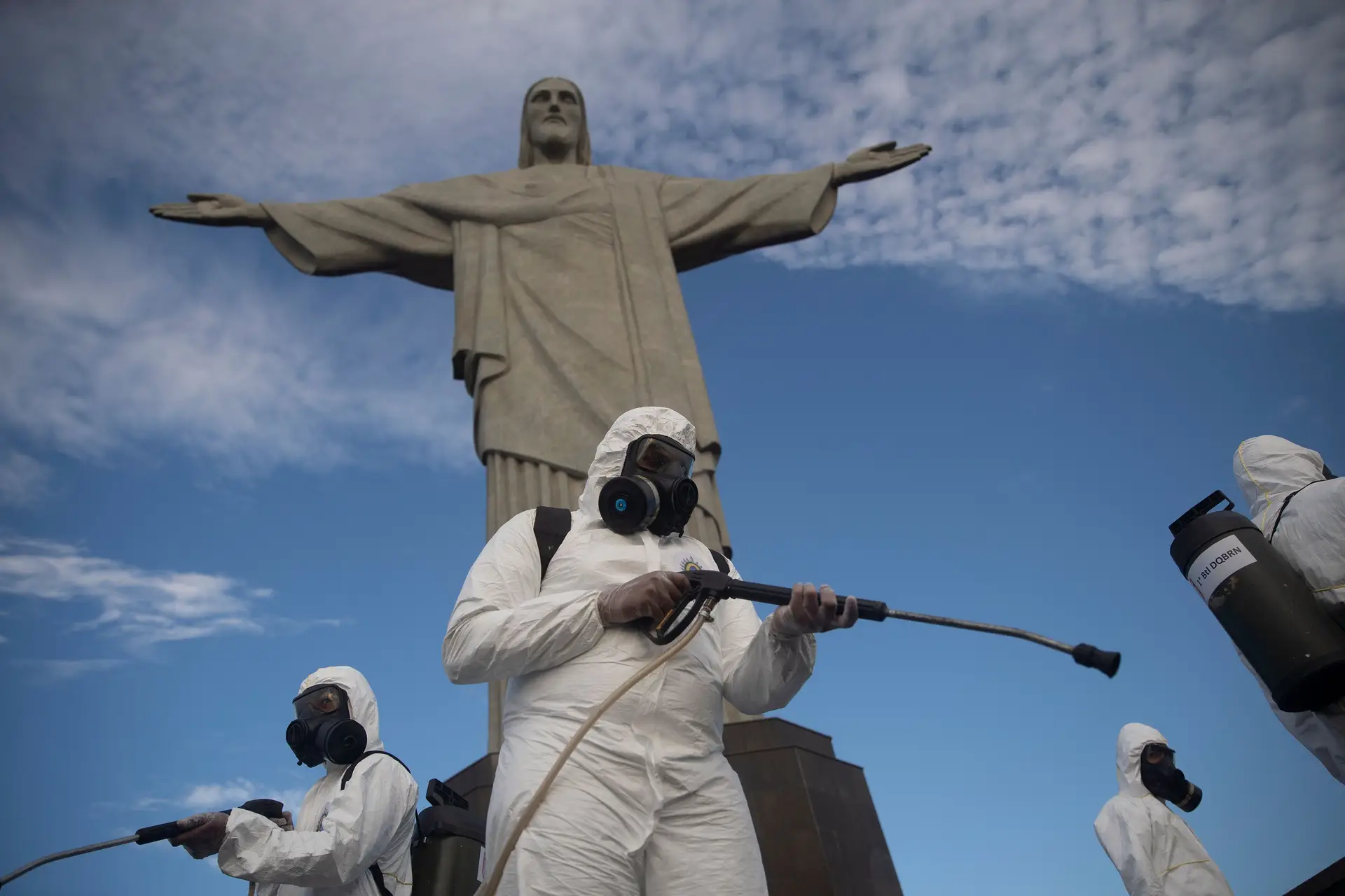 Brasil regista 1.060 mortes por Covid-19 nas últimas 24 horas