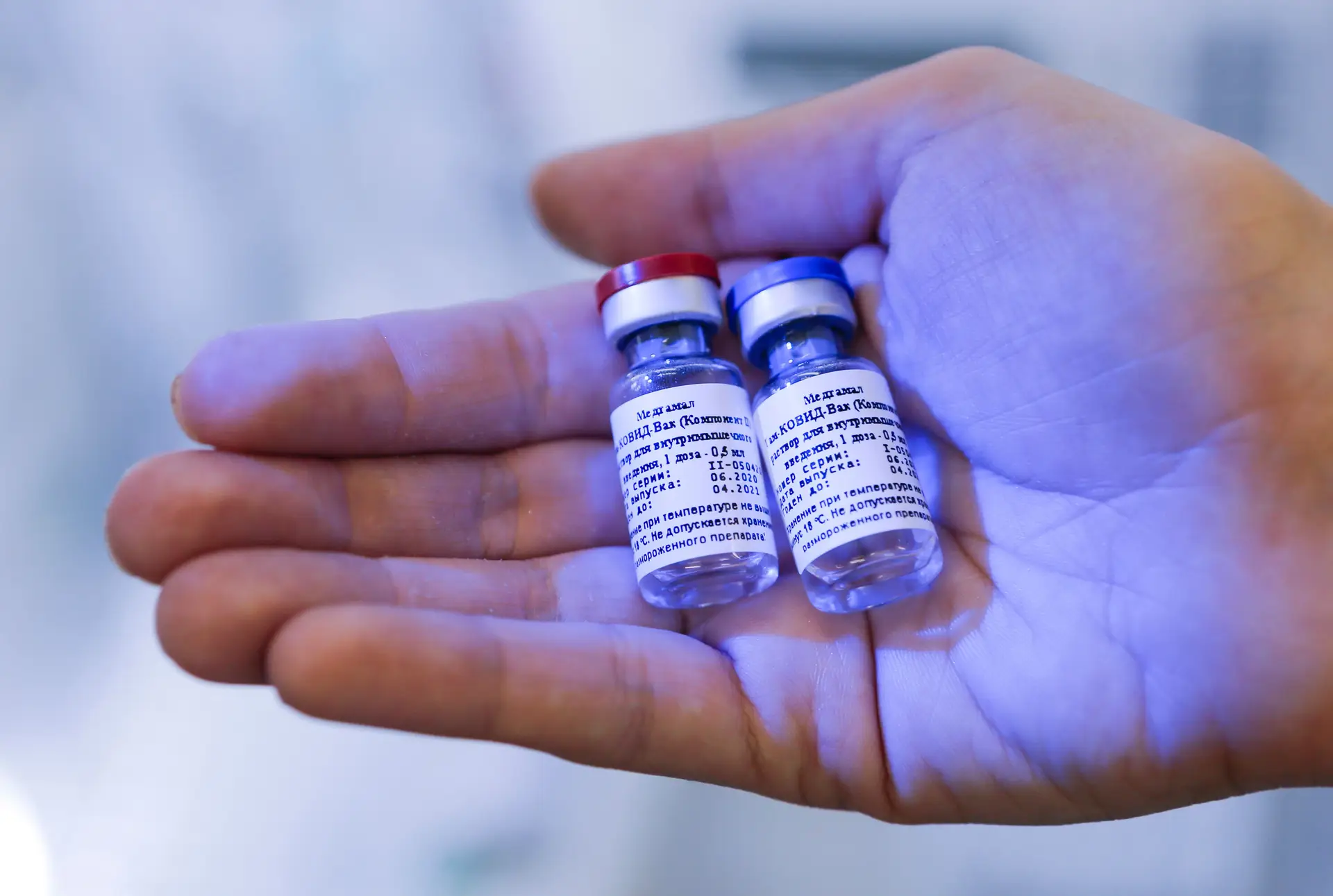 Covid-19. Rússia vende 100 milhões de doses da vacina à Índia