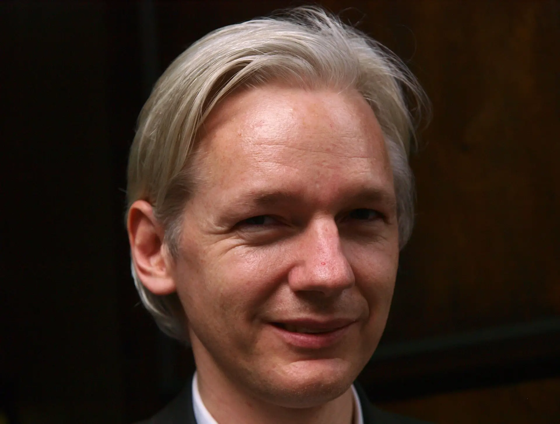 Londres decide esta segunda-feira se extradita fundador do Wikileaks para EUA