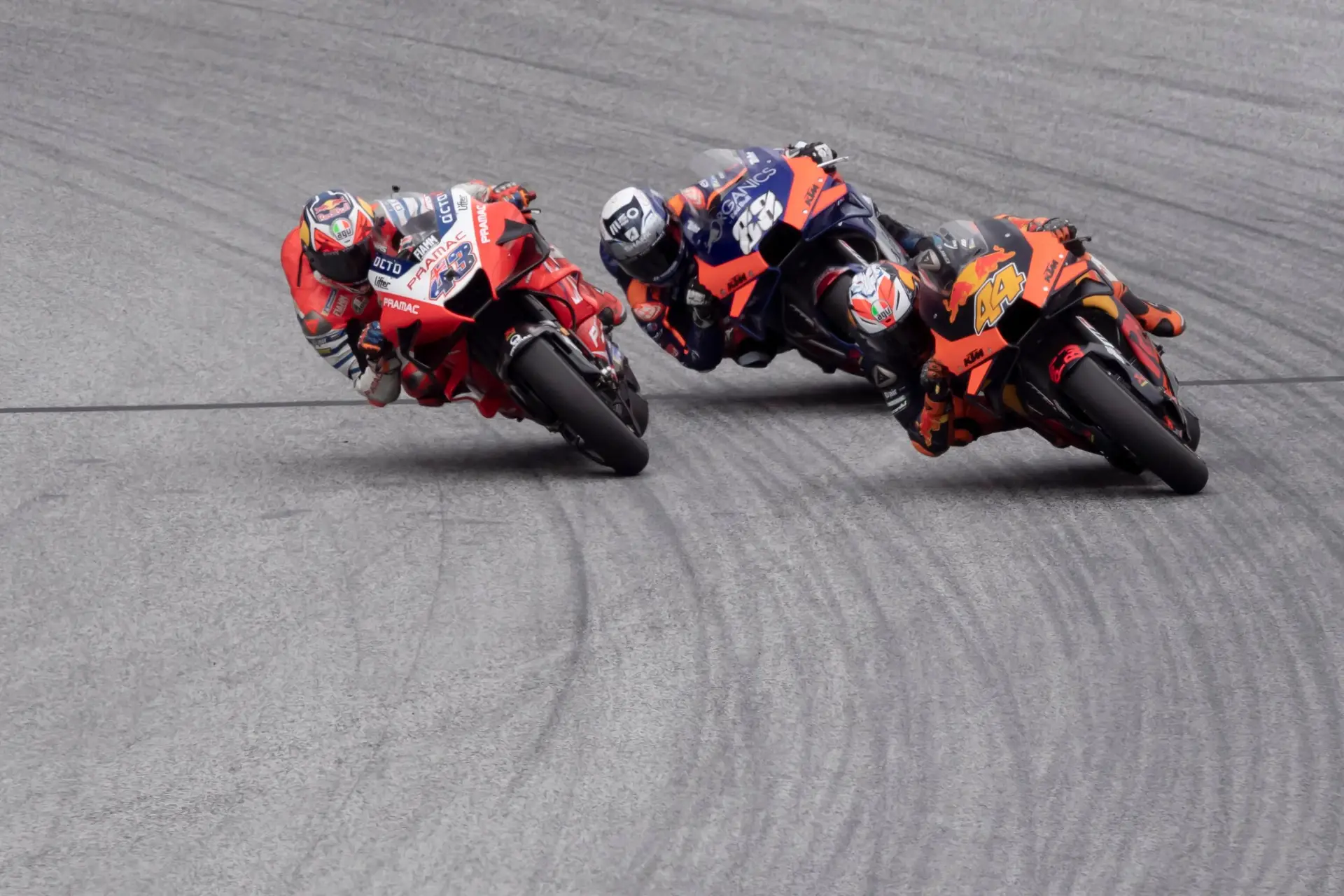 Jack Miller admite ter vivido "momentos de pânico" quando foi ultrapassado por Miguel Oliveira