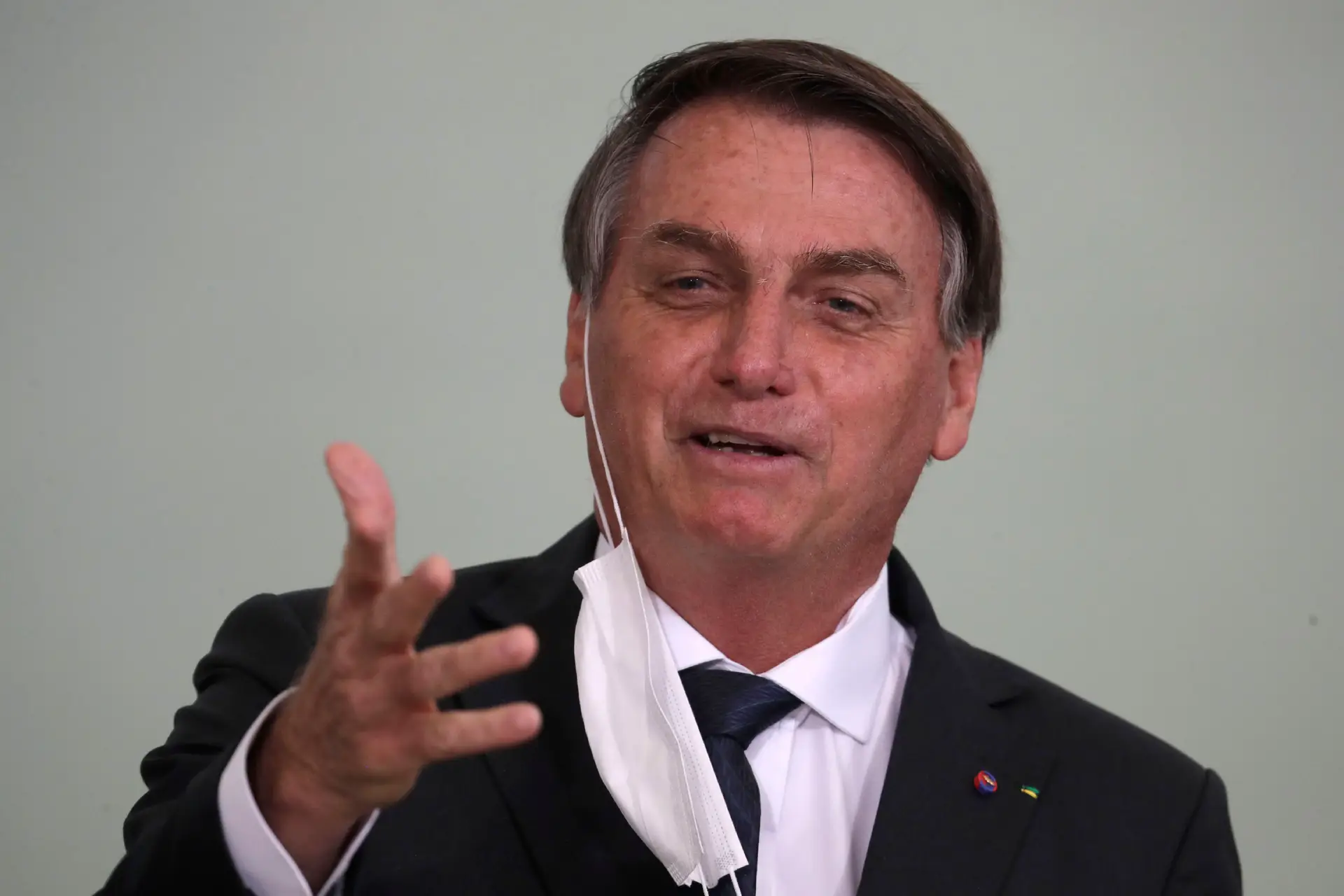 Bolsonaro diz ter acabado operação Lava Jato por não haver corrupção no  Governo - SIC Notícias