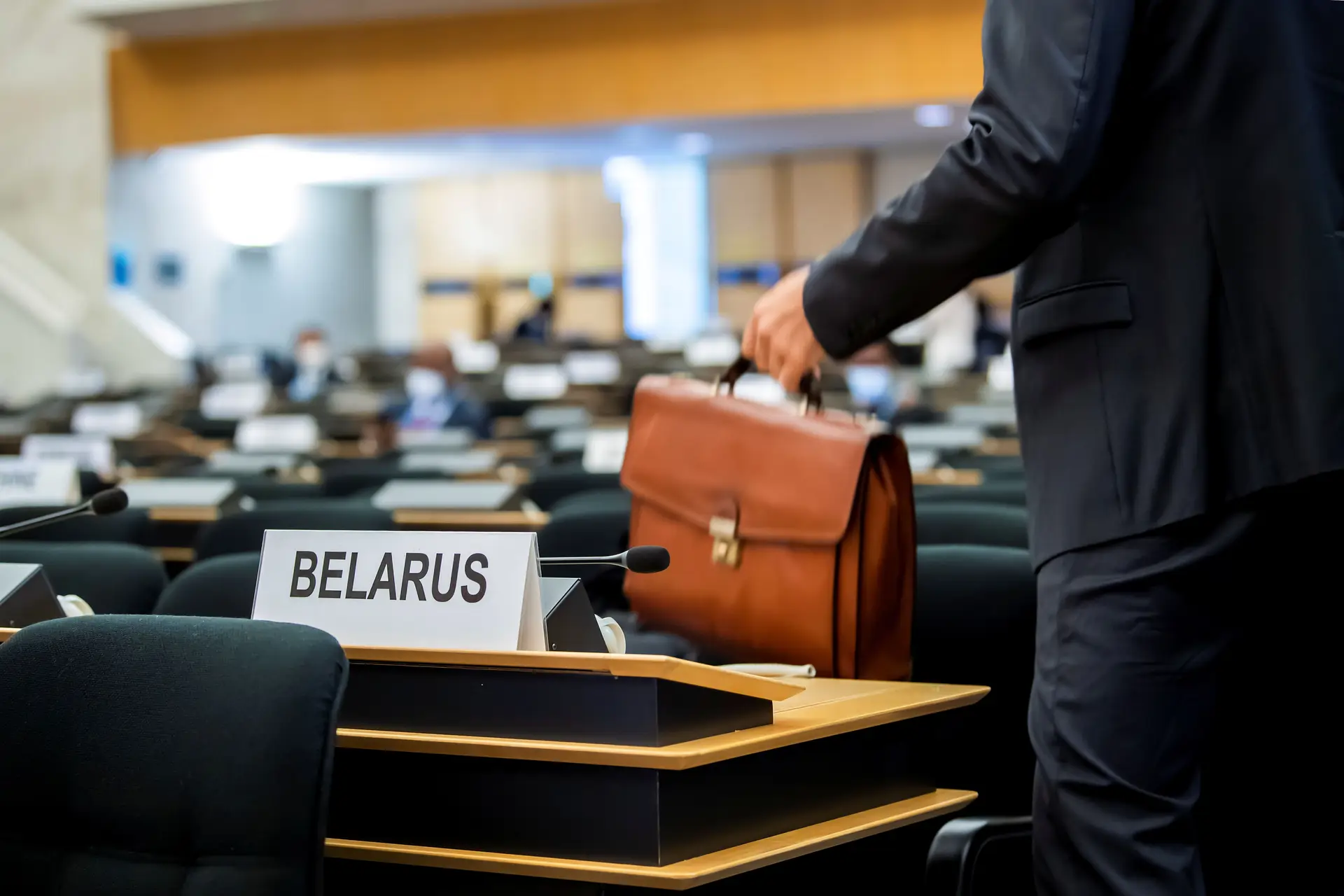 Bielorrússia. Nações Unidas aprovam resolução que pede fim da violência
