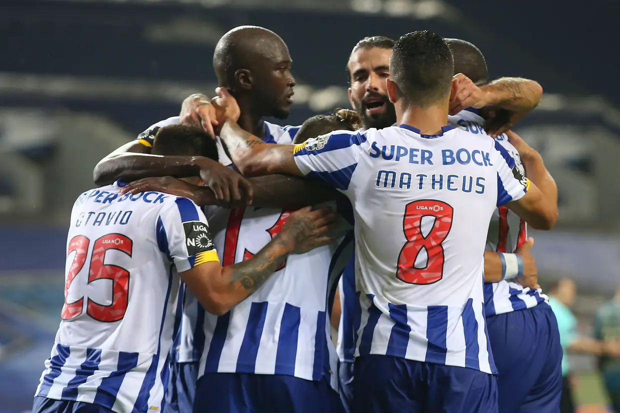 SIC NotÃ­cias | AnÃ¡lise aos lances do FC Porto-SC Braga