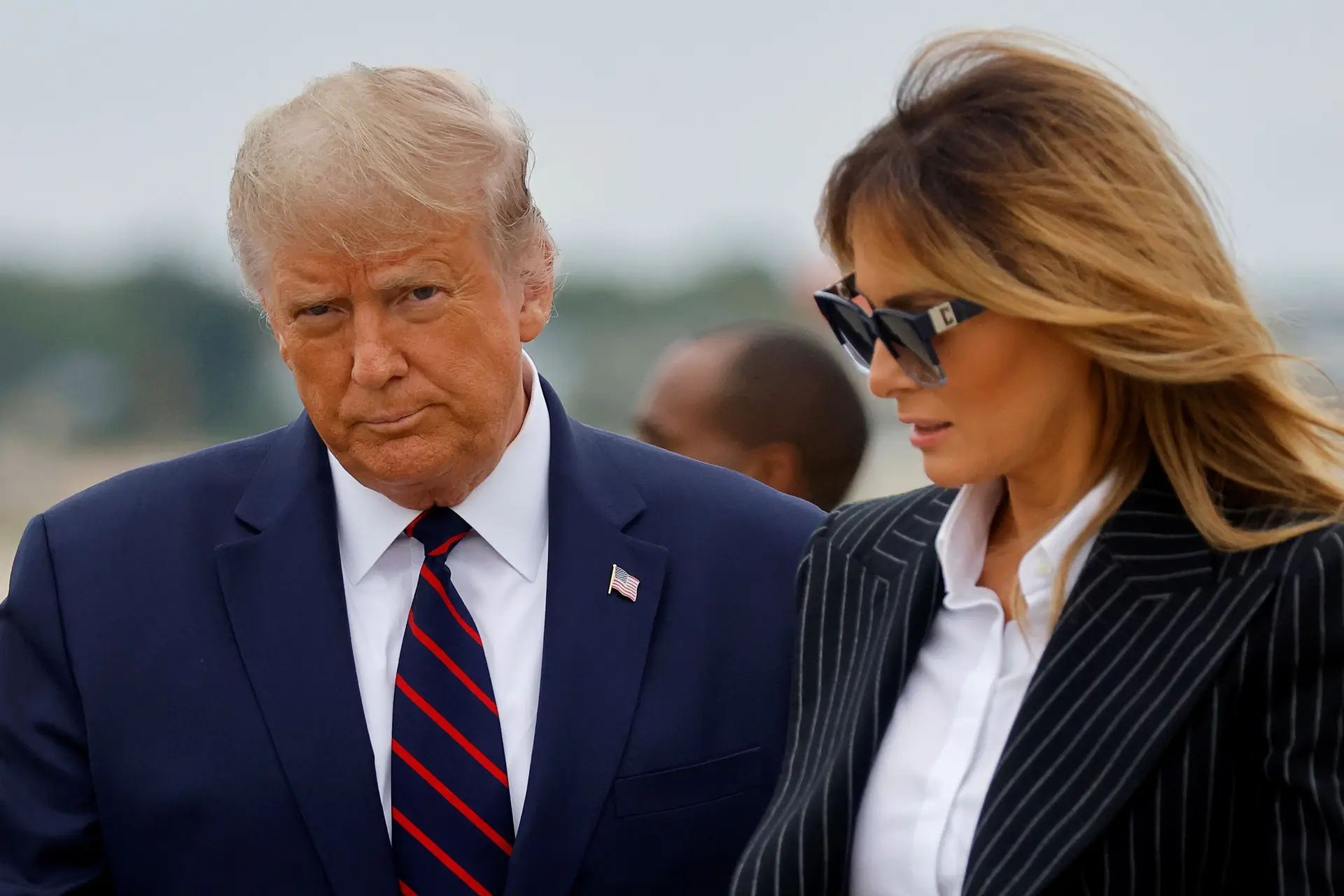 Covid-19. Boris Johnson e Charles Michel desejam melhoras a Trump e Melania