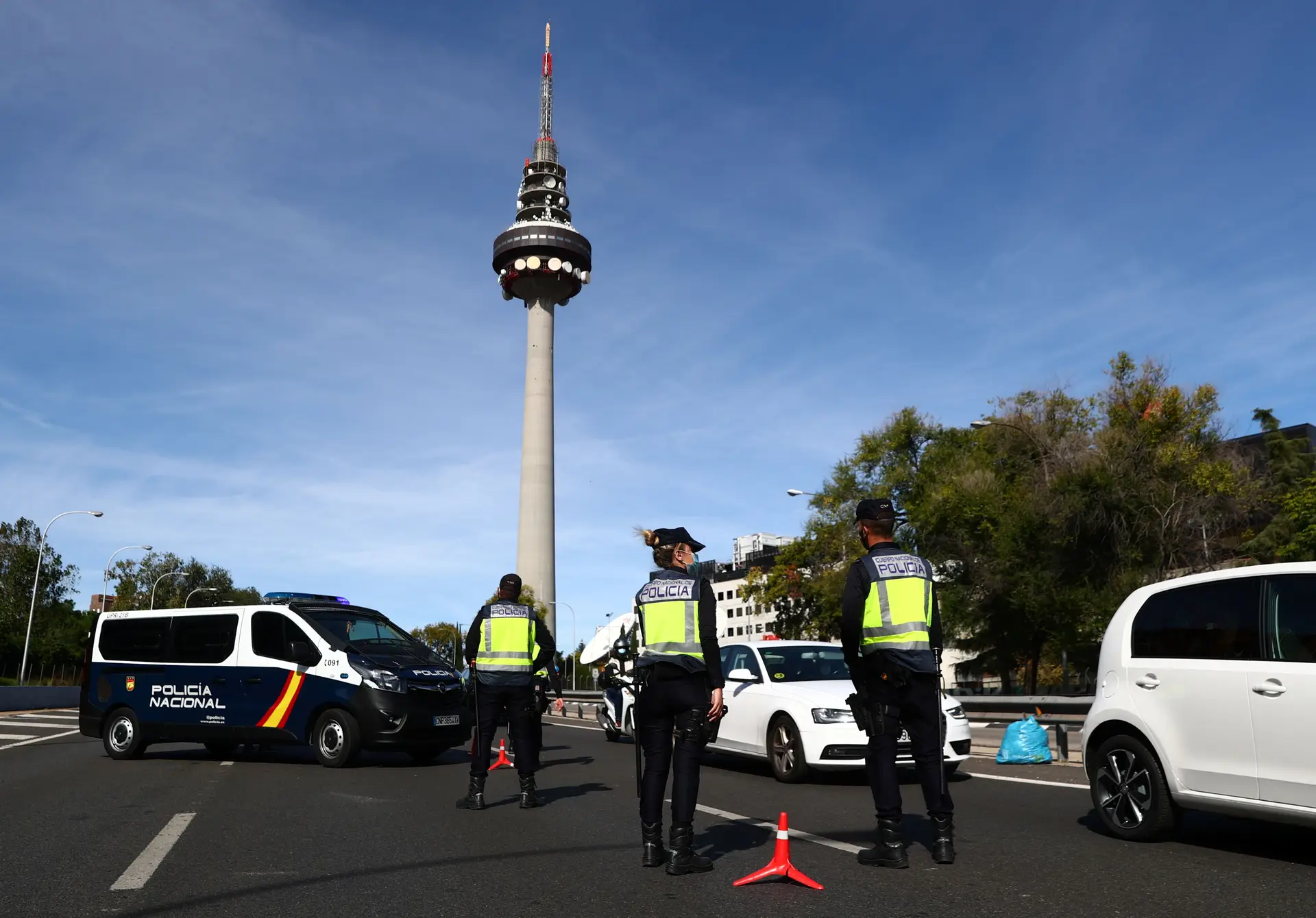 Covid-19: Restrições baixaram incidência em oito dos nove municípios de Madrid