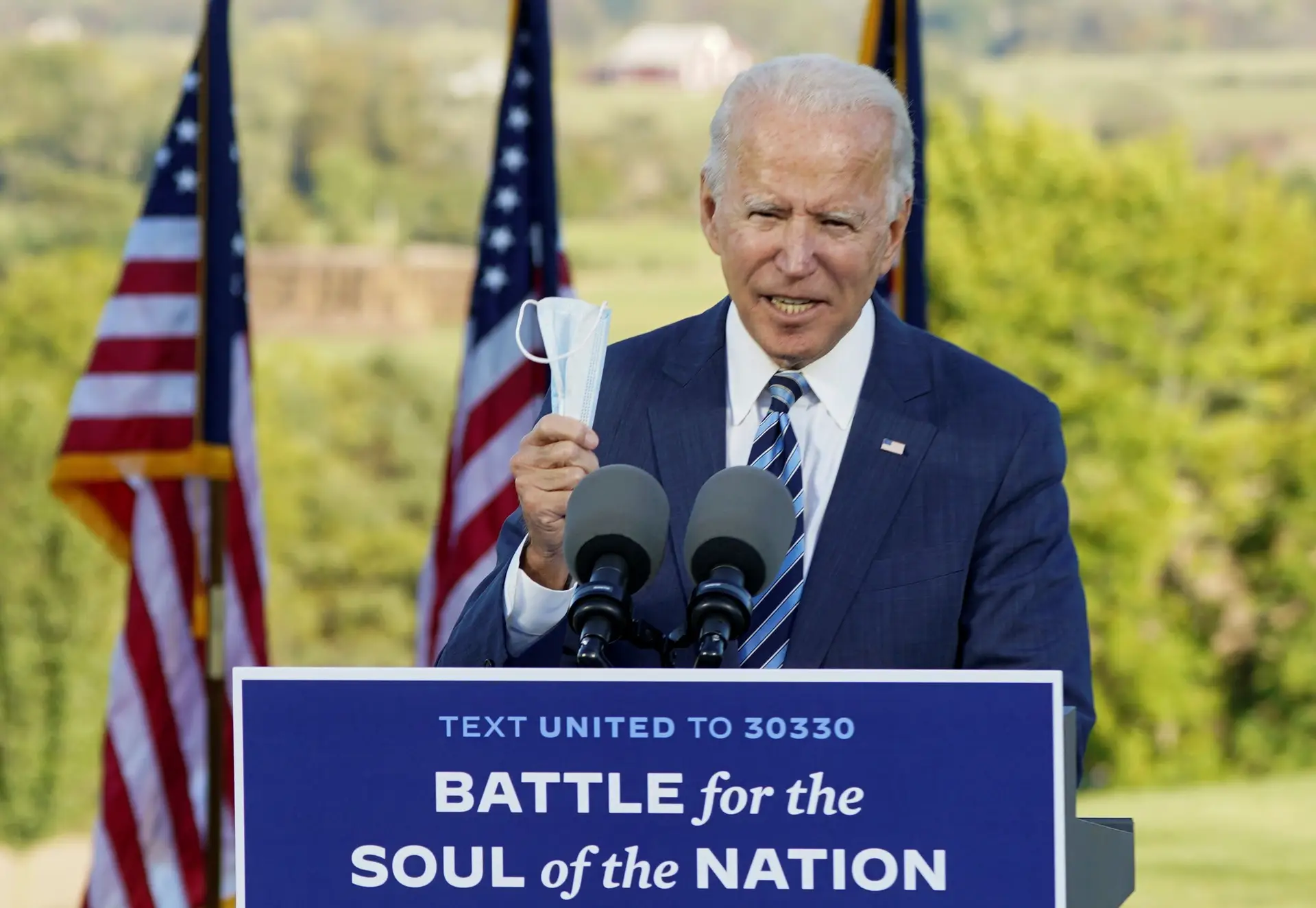 Biden critica "forças das trevas" que estão a tentar dividir americanos