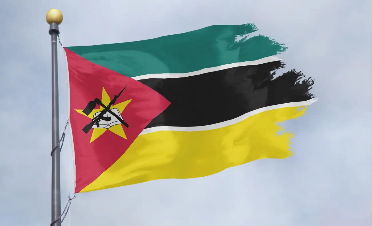 Duas pessoas feridas após novo ataque a um autocarro no centro de Moçambique