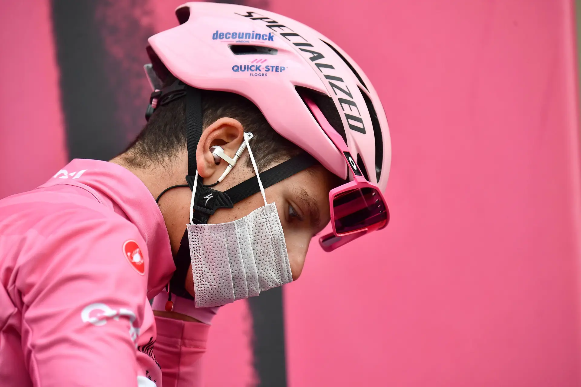 João Almeida perde liderança do Giro de Itália a três dias do fim