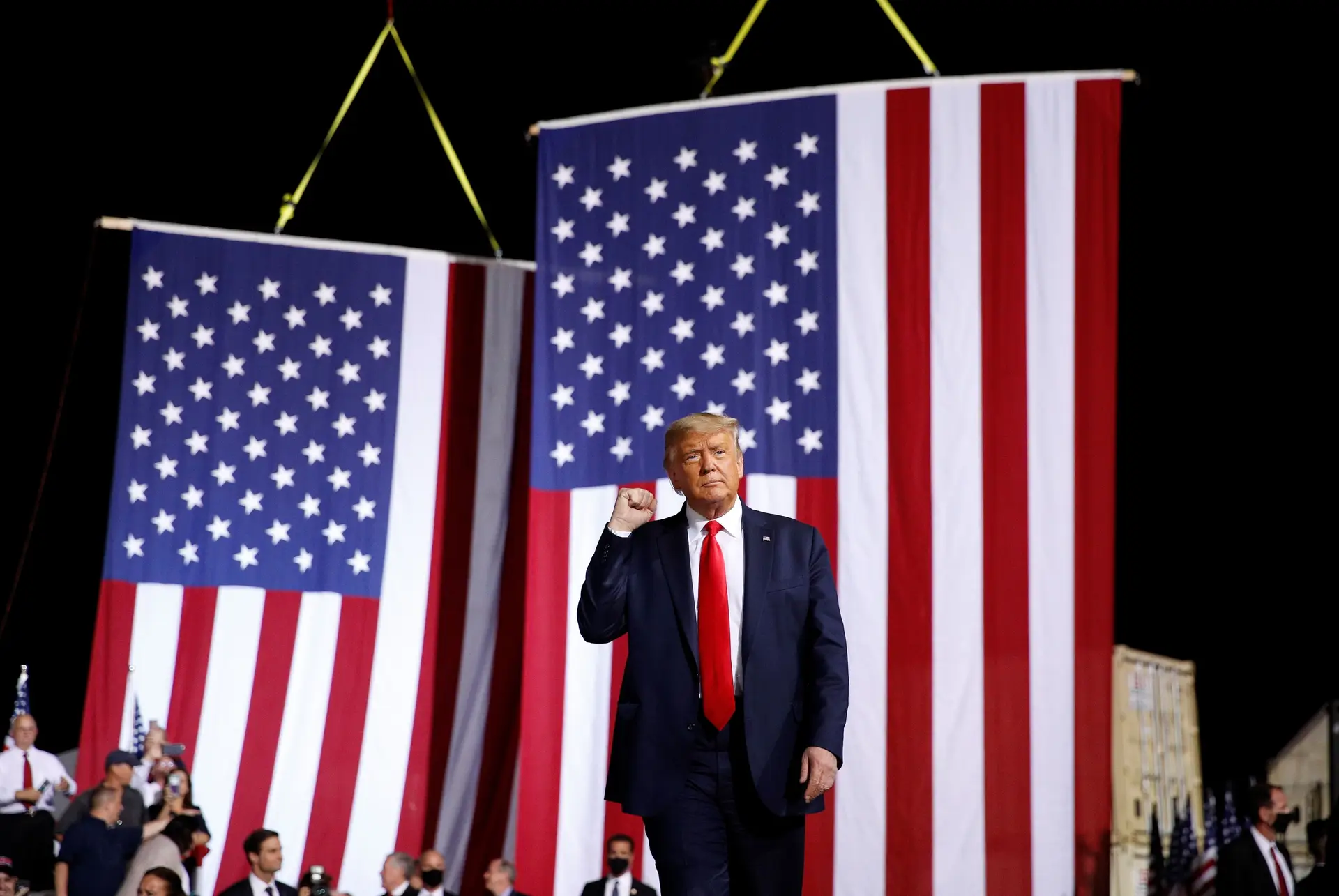 A pandemia deu cabo de Trump? 