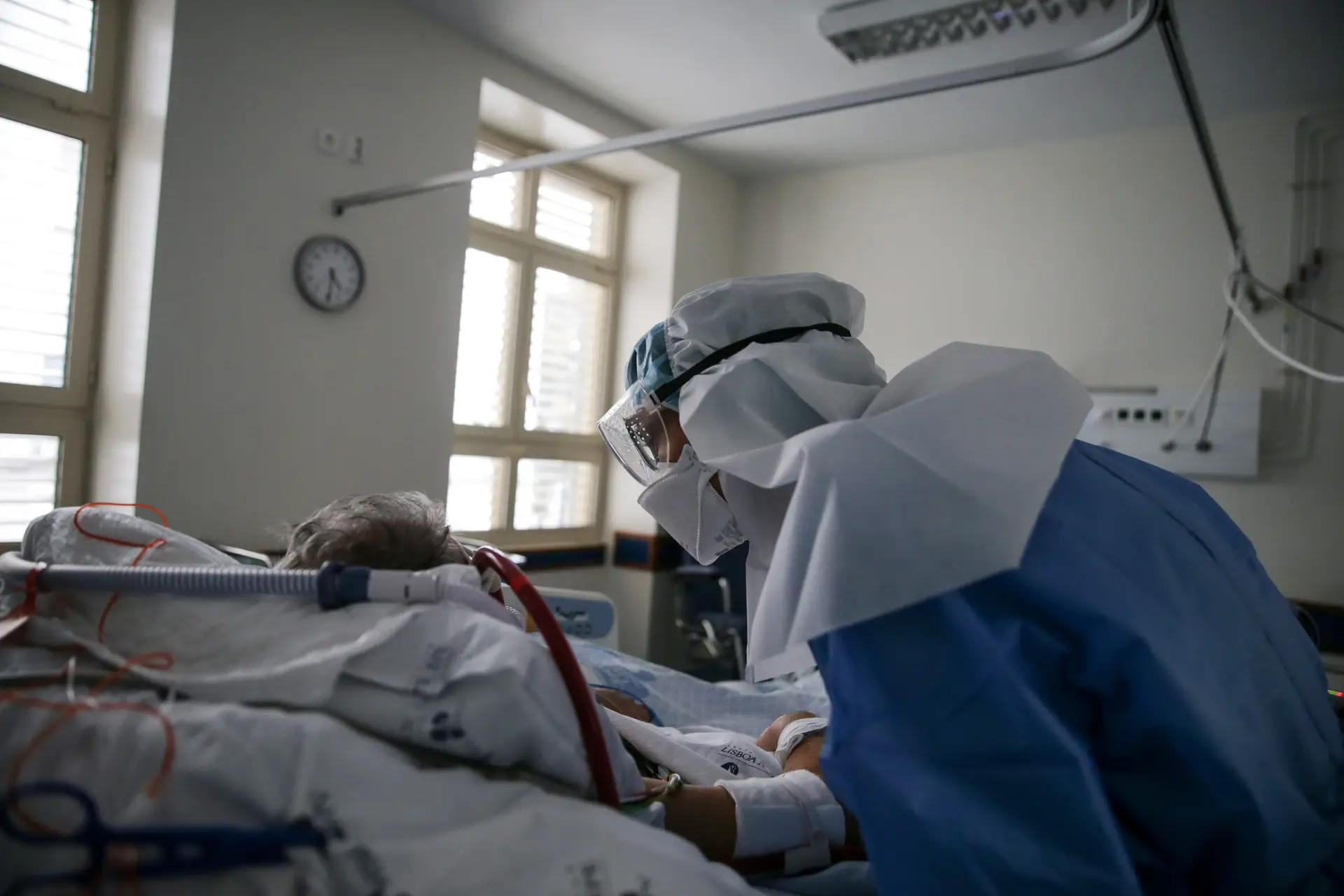 Covid-19. Santa Maria quase esgotou cuidados intensivos, mas pode duplicar capacidade