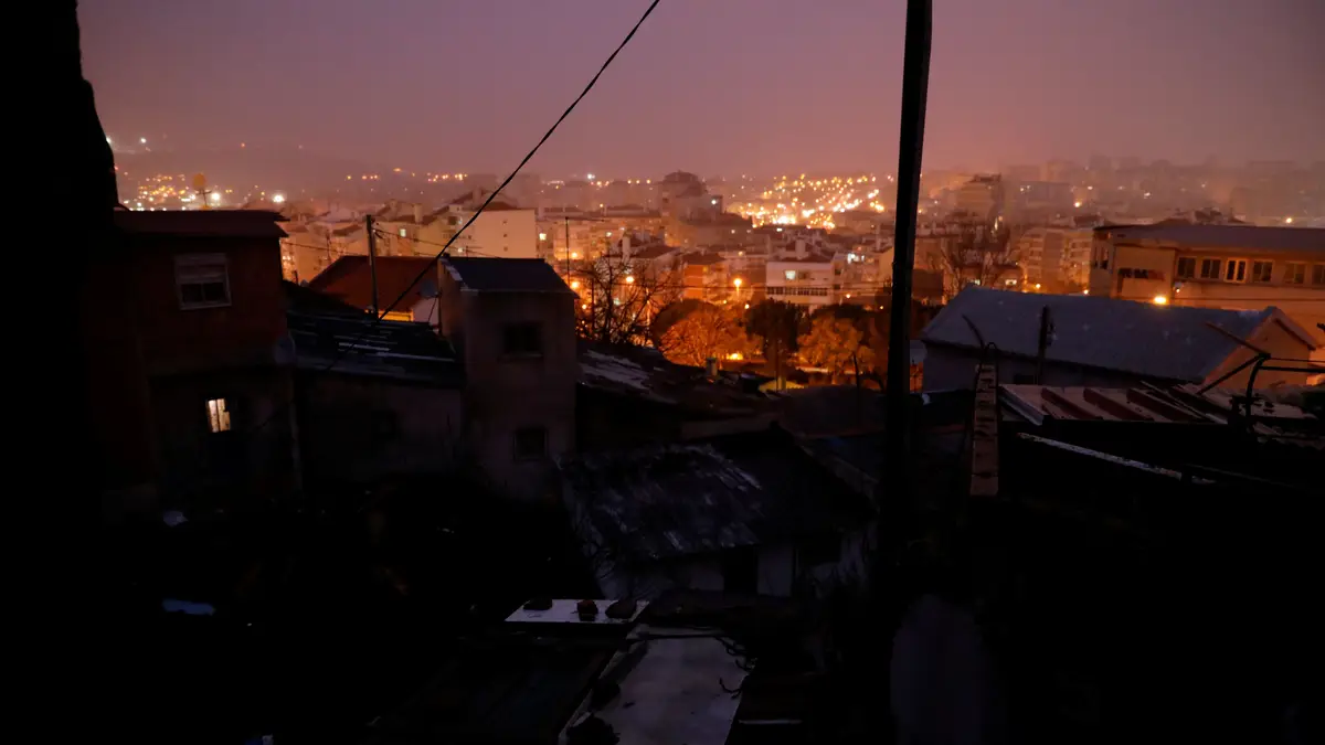 Lisboa vista a partir do bairro da Cova da Moura