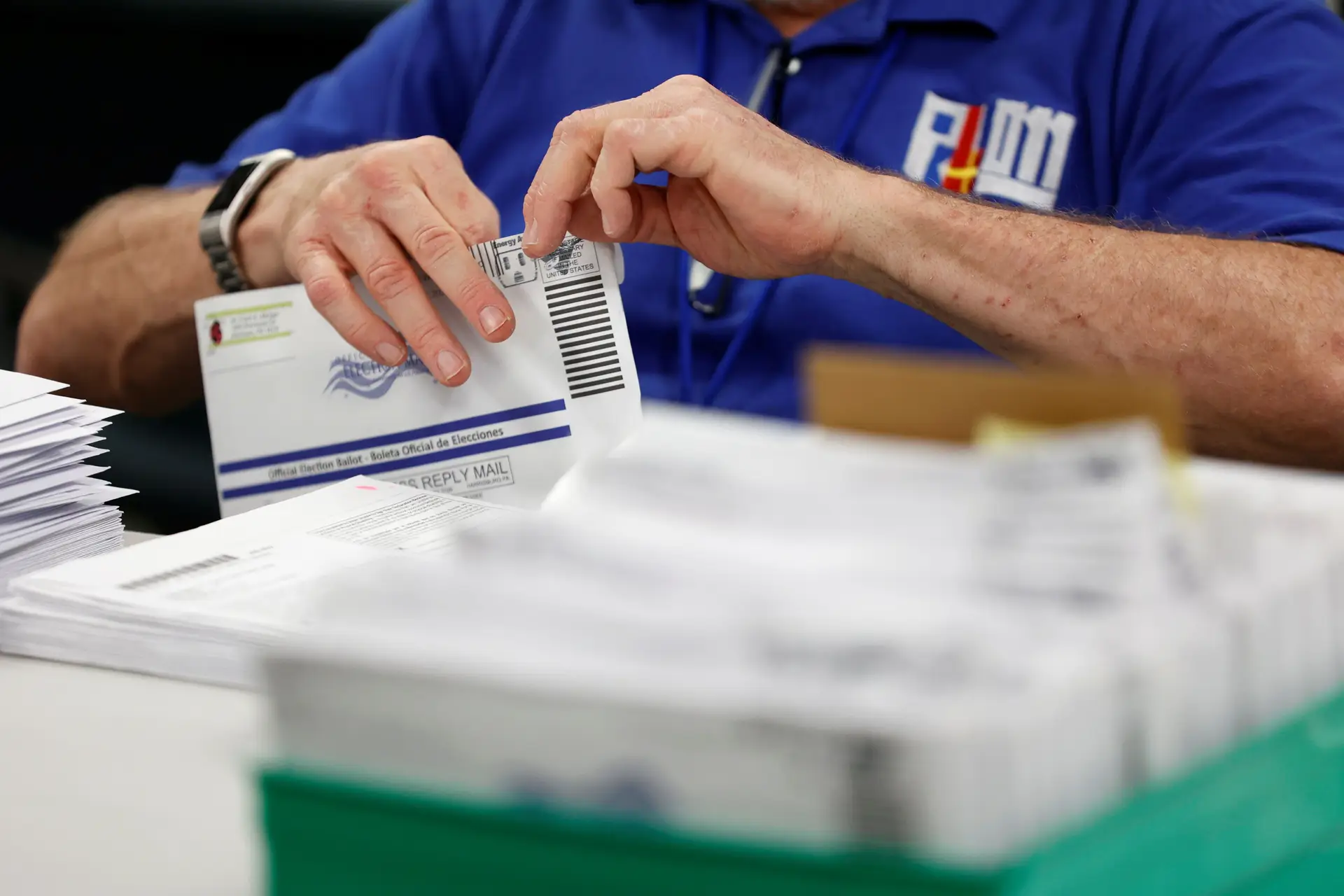 Eleições nos EUA: Comissão Federal de Eleições descarta "evidência de fraude"
