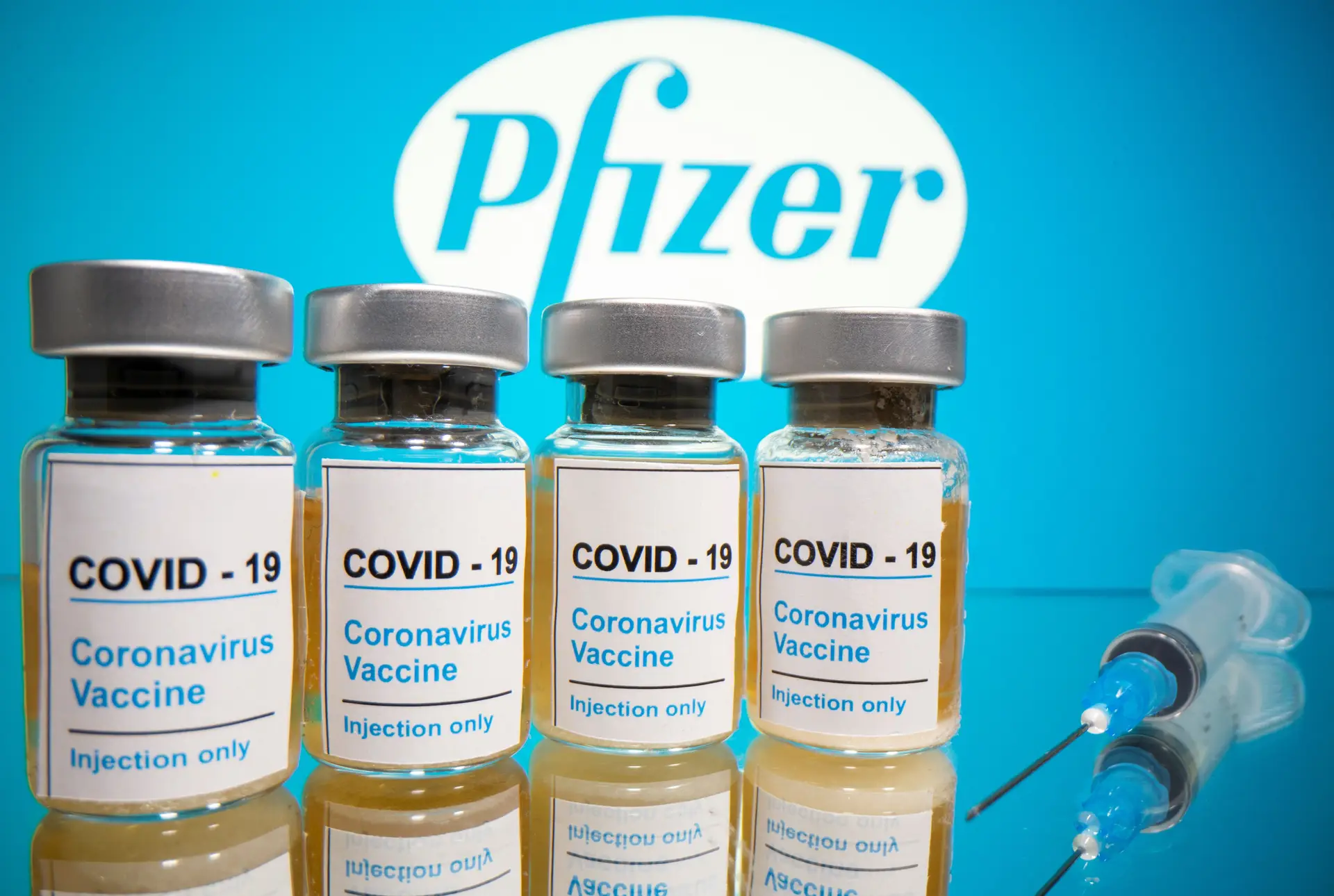 Vacina contra Covid-19. Pfizer e BioNTech pedem aprovação de emergência nos Estados Unidos
