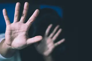 Violência contra as mulheres. Campanha apela à ajuda da denúncia de casos