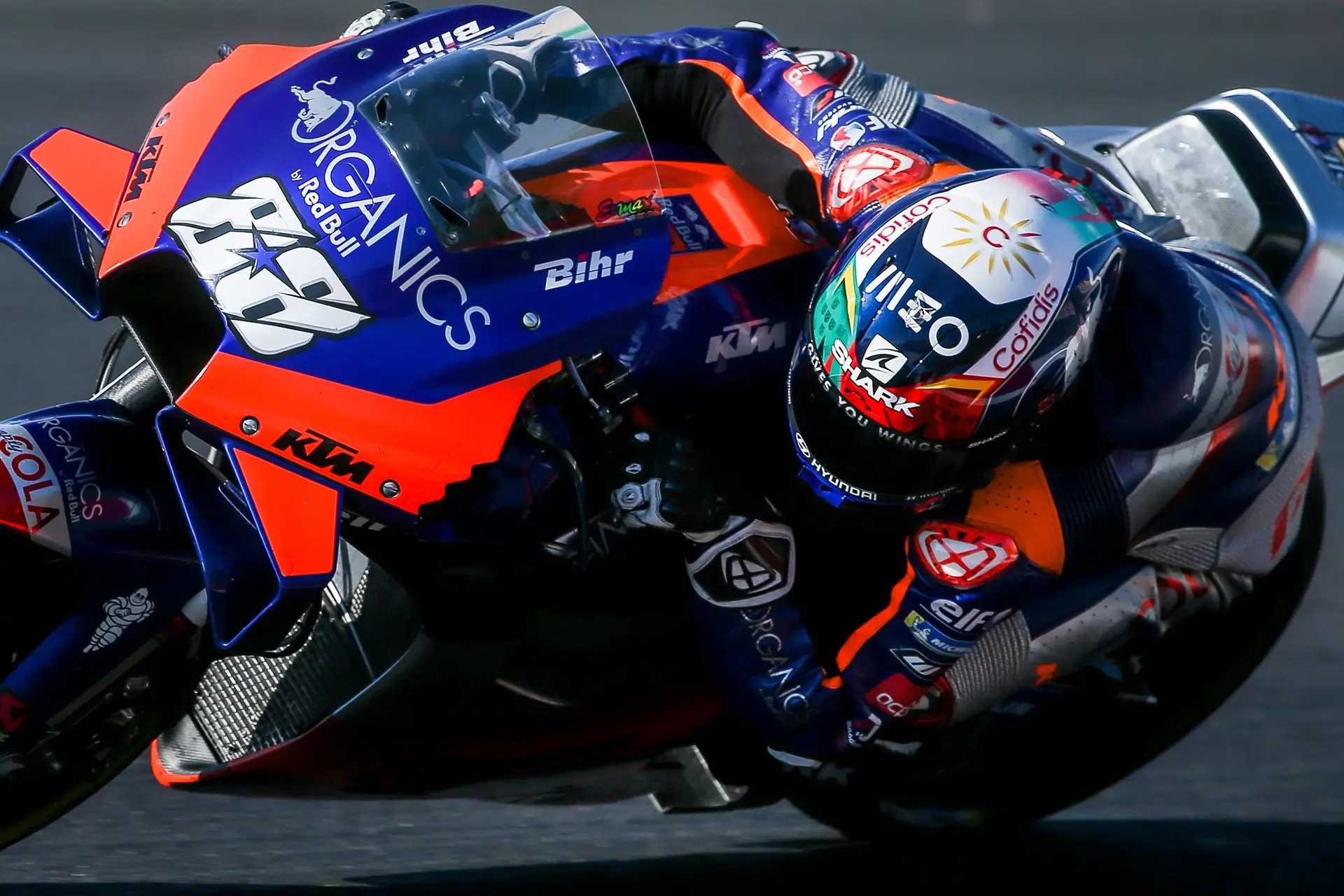Miguel Oliveira tenta segunda vitória da temporada após conseguir primeira pole position