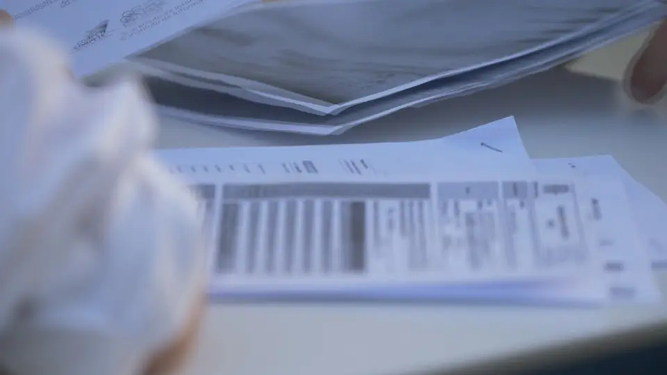 O atraso na atribuição de atestados multiuso - documento que confere um conjunto de direitos - tem um impacto negativo e direto na vida dos doentes com cancro