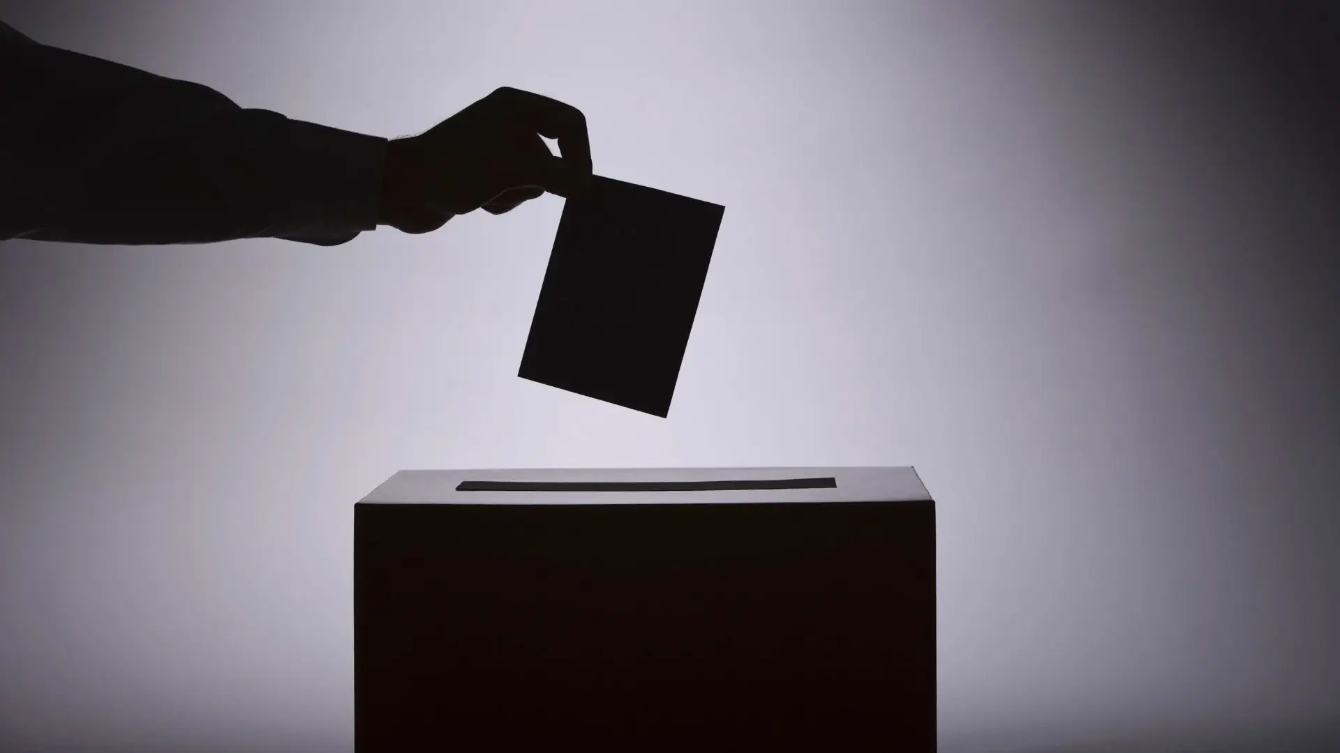 Tribunal Constitucional aprova sete candidaturas às eleições presidenciais