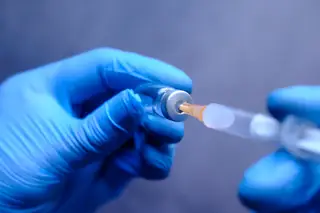 Covid-19: CDS pede audição urgente do responsável pelo plano de vacinação