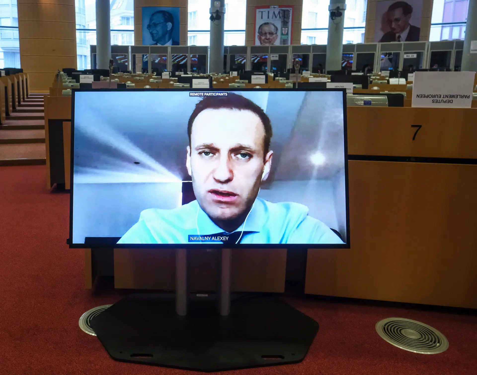 Navalny pede "nova estratégia" da UE para lidar com a Rússia