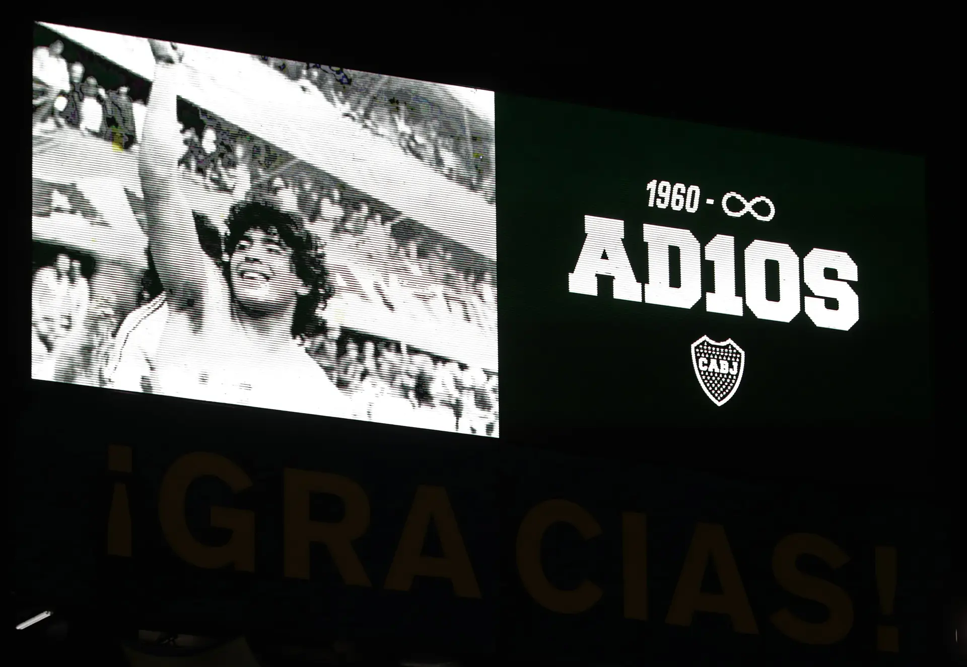 Médico de Maradona diz que não tem "nada a esconder" e que o "amava"