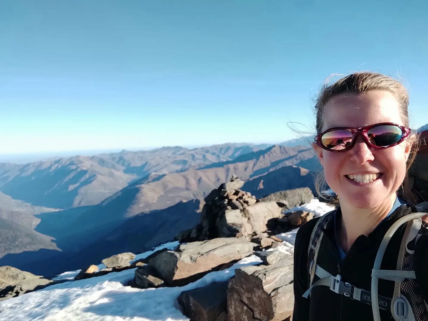 Alpinista britânica desaparecida nos Pirinéus há oito dias