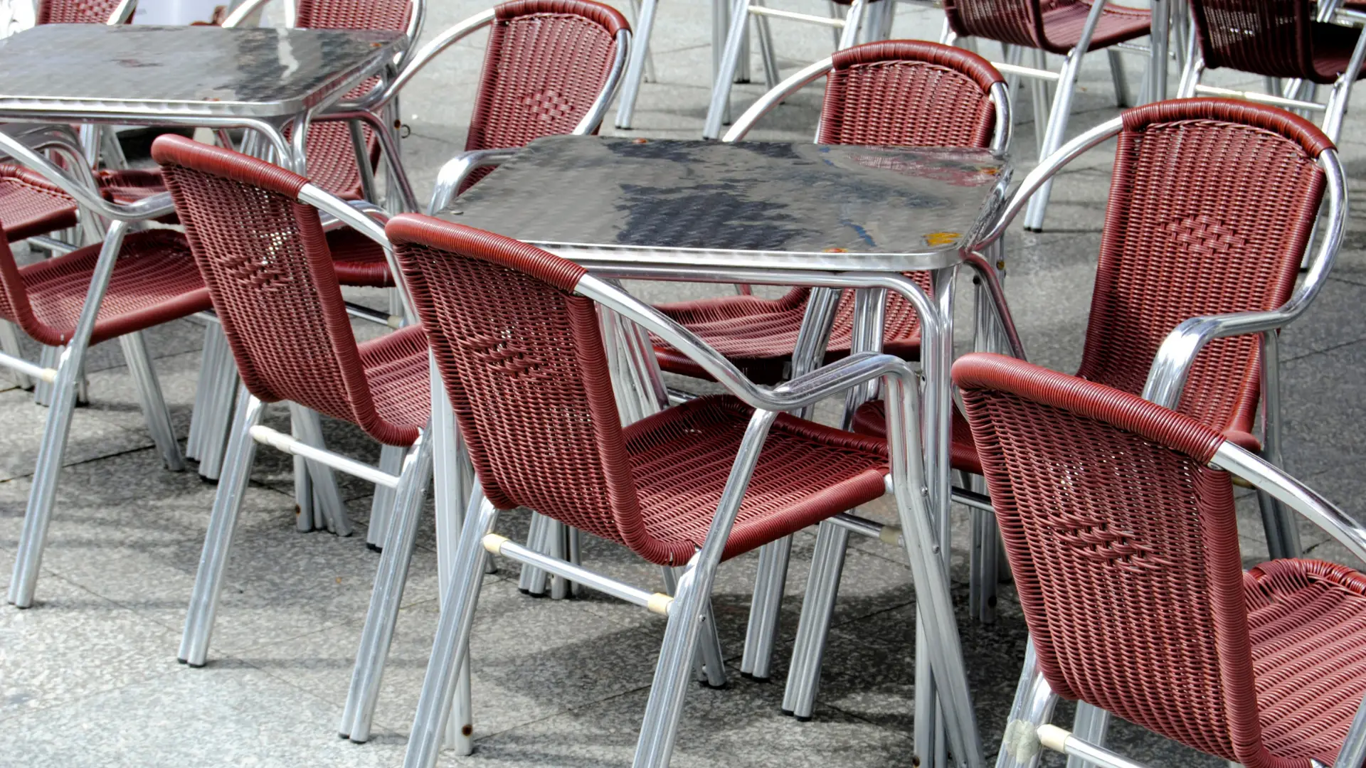 Covid-19. Trabalhadores da restauração e hotelaria juntam-se em protesto