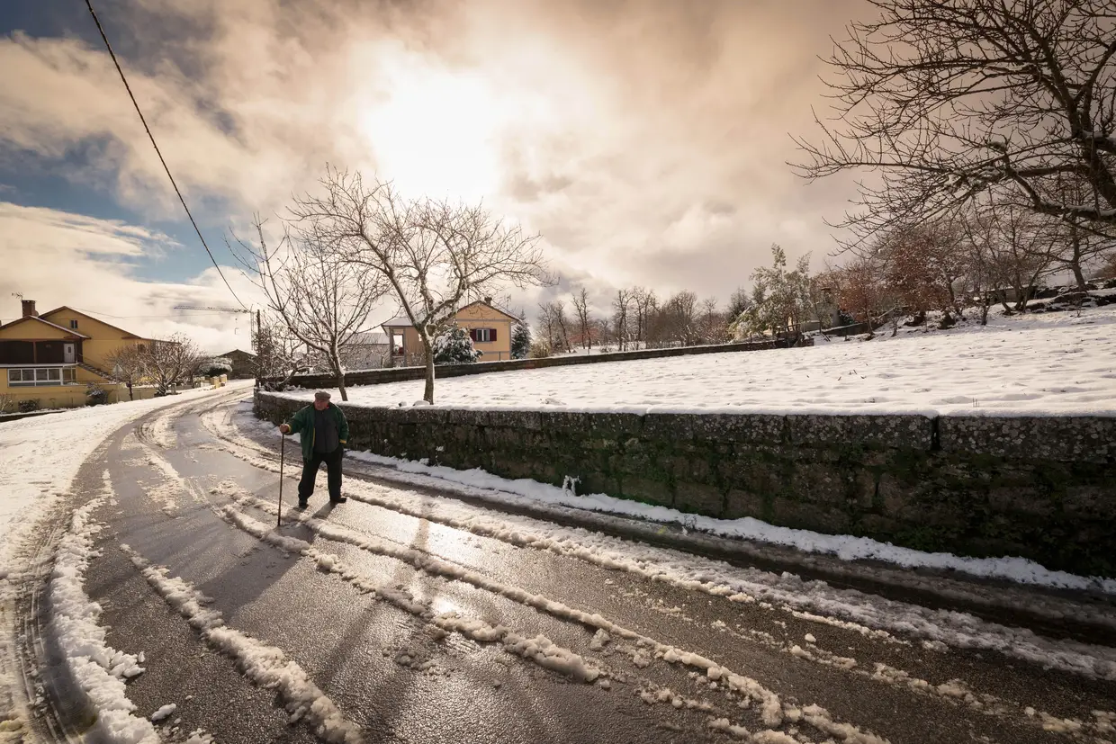 Queda de neve em Vila Pouca de Aguiar, distrito de Vila Real