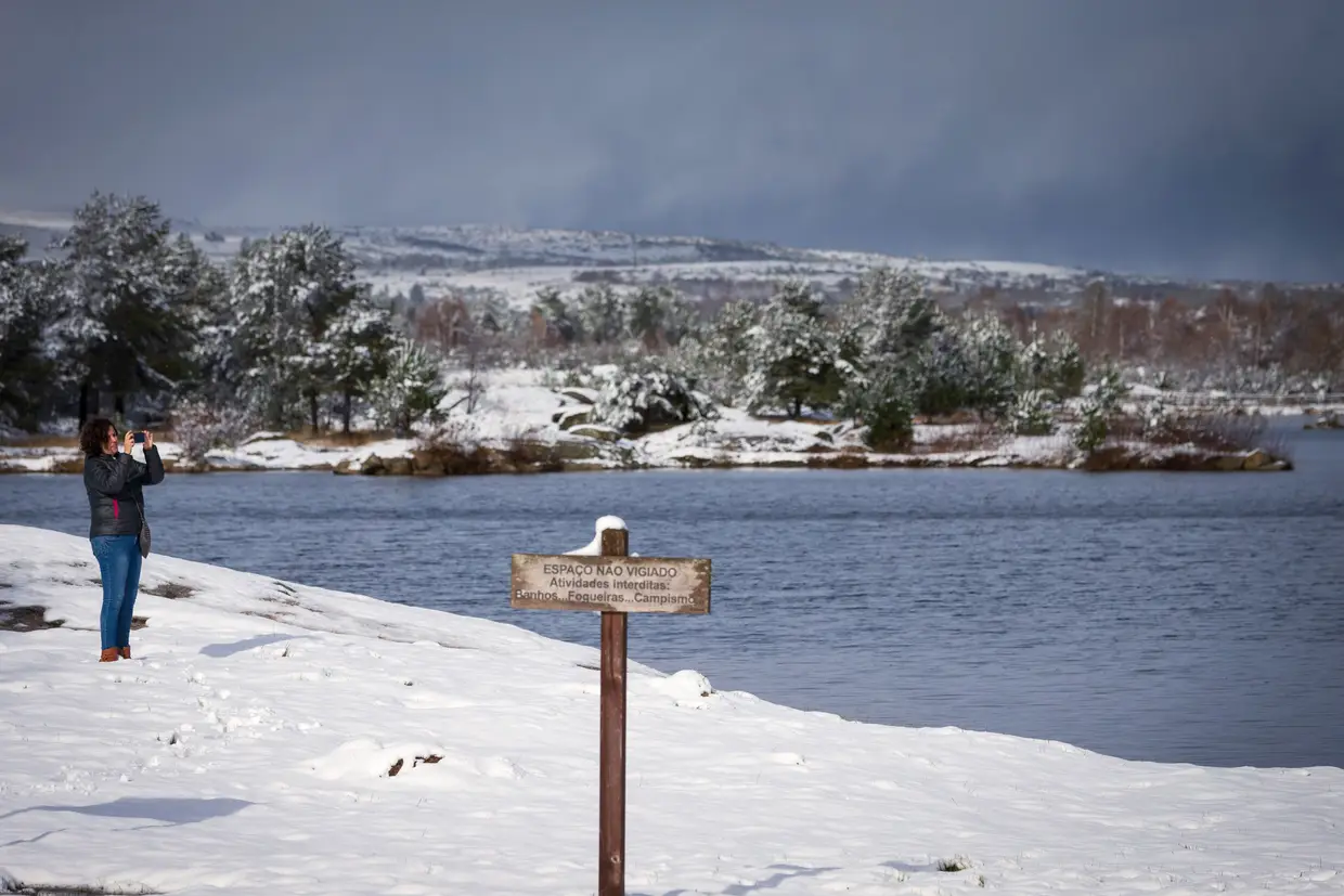 Queda de neve em Vila Pouca de Aguiar, distrito de Vila Real