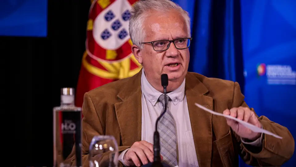 O ministro da Administração Interna, Eduardo Cabrita, durante uma conferência de imprensa após reunião do Conselho de Ministros, no Palácio da Ajuda, em Lisboa
