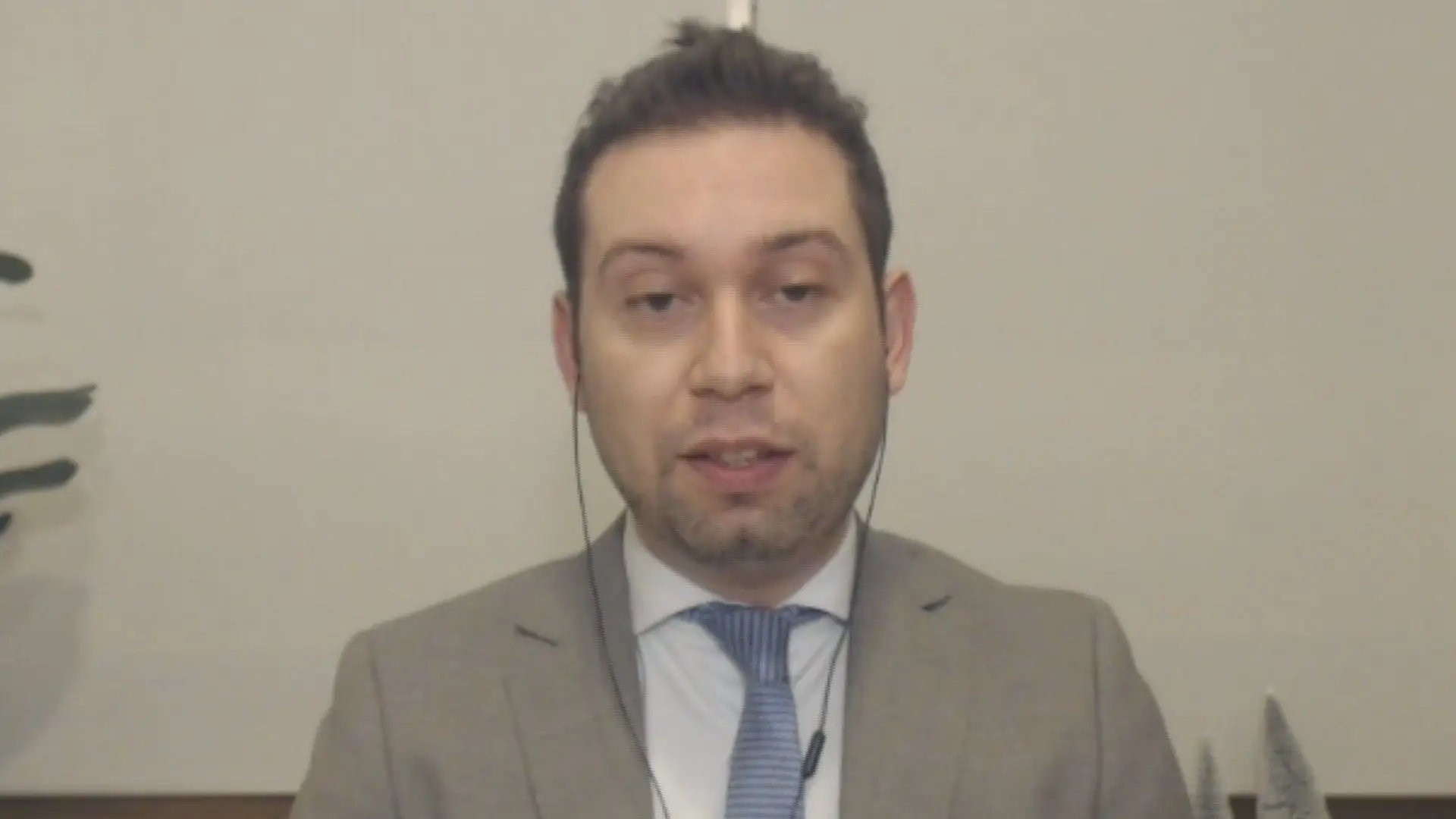 Com a Ómicron, "janeiro de 2022 será muito pior do que esperávamos"