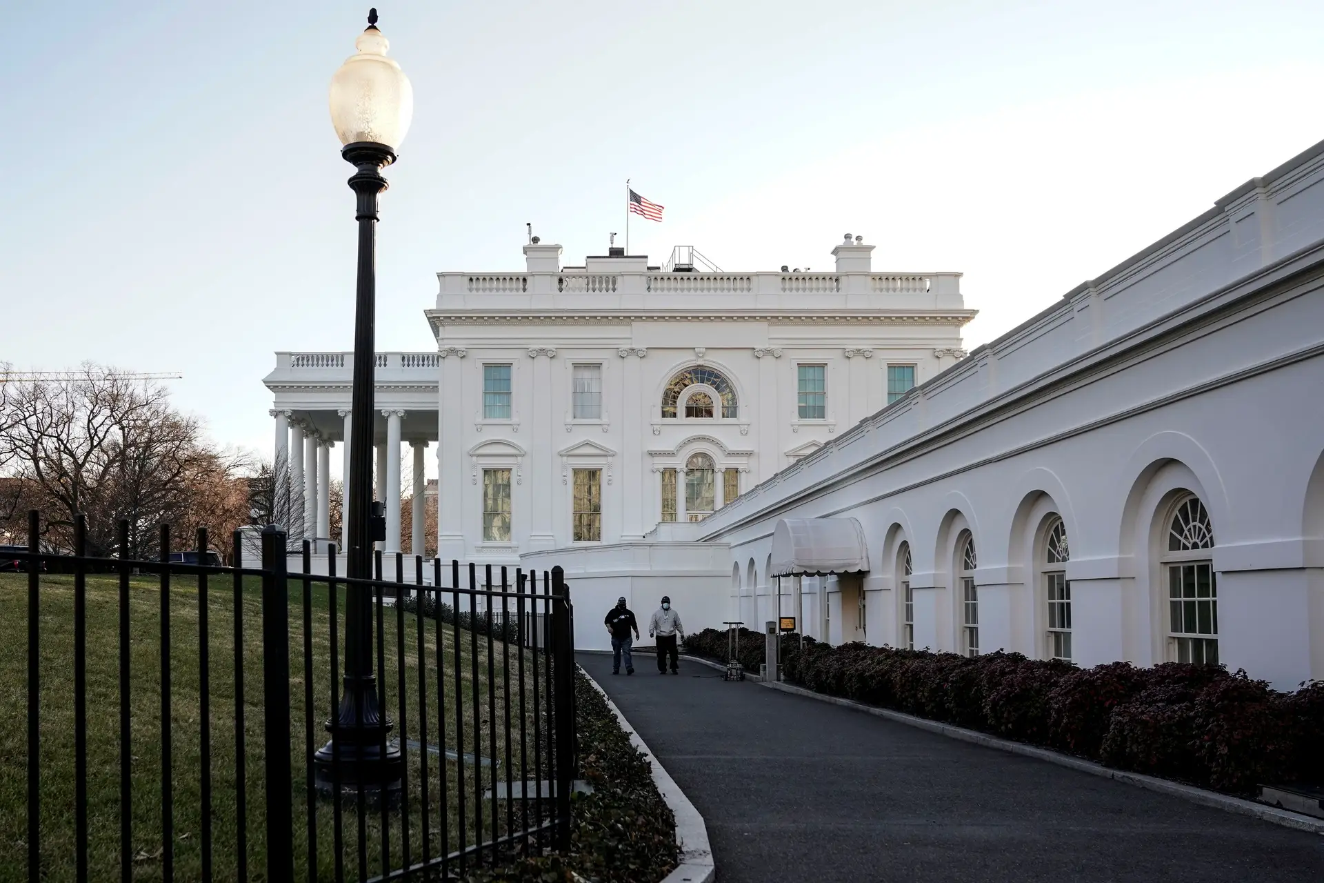 Uso da 25.ª Emenda para afastar Trump da presidência seria inédito