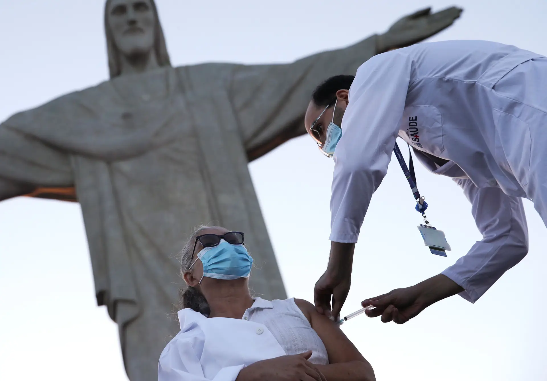 Covid-19: Brasil recebe primeiro carregamento de vacinas através da Covax