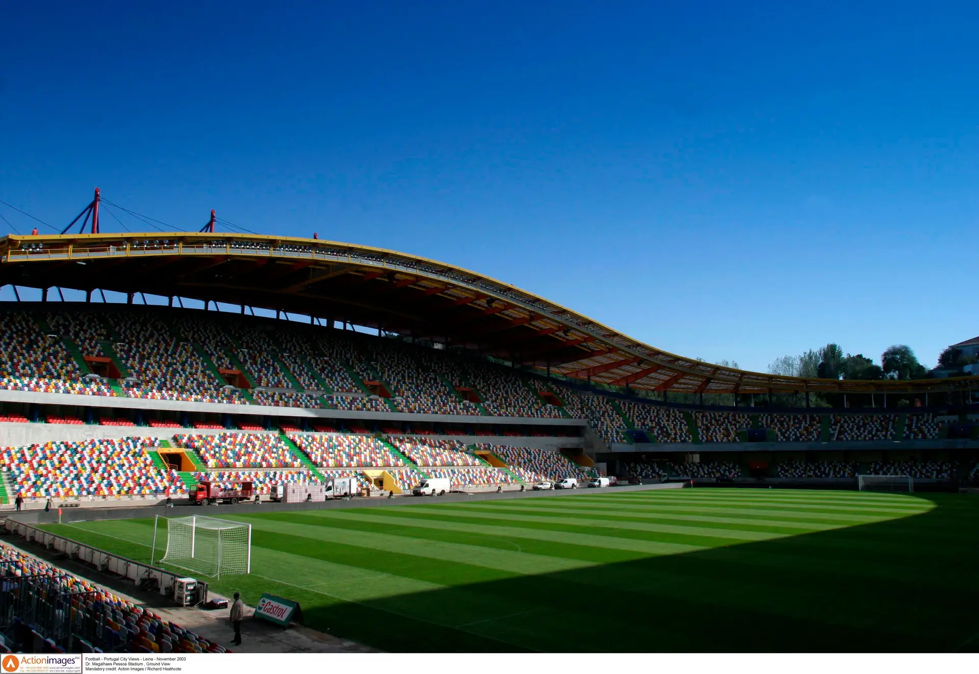 Bilhetes para a final da Taça da Liga vão ser vendidos "única e exclusivamente" pelos clubes