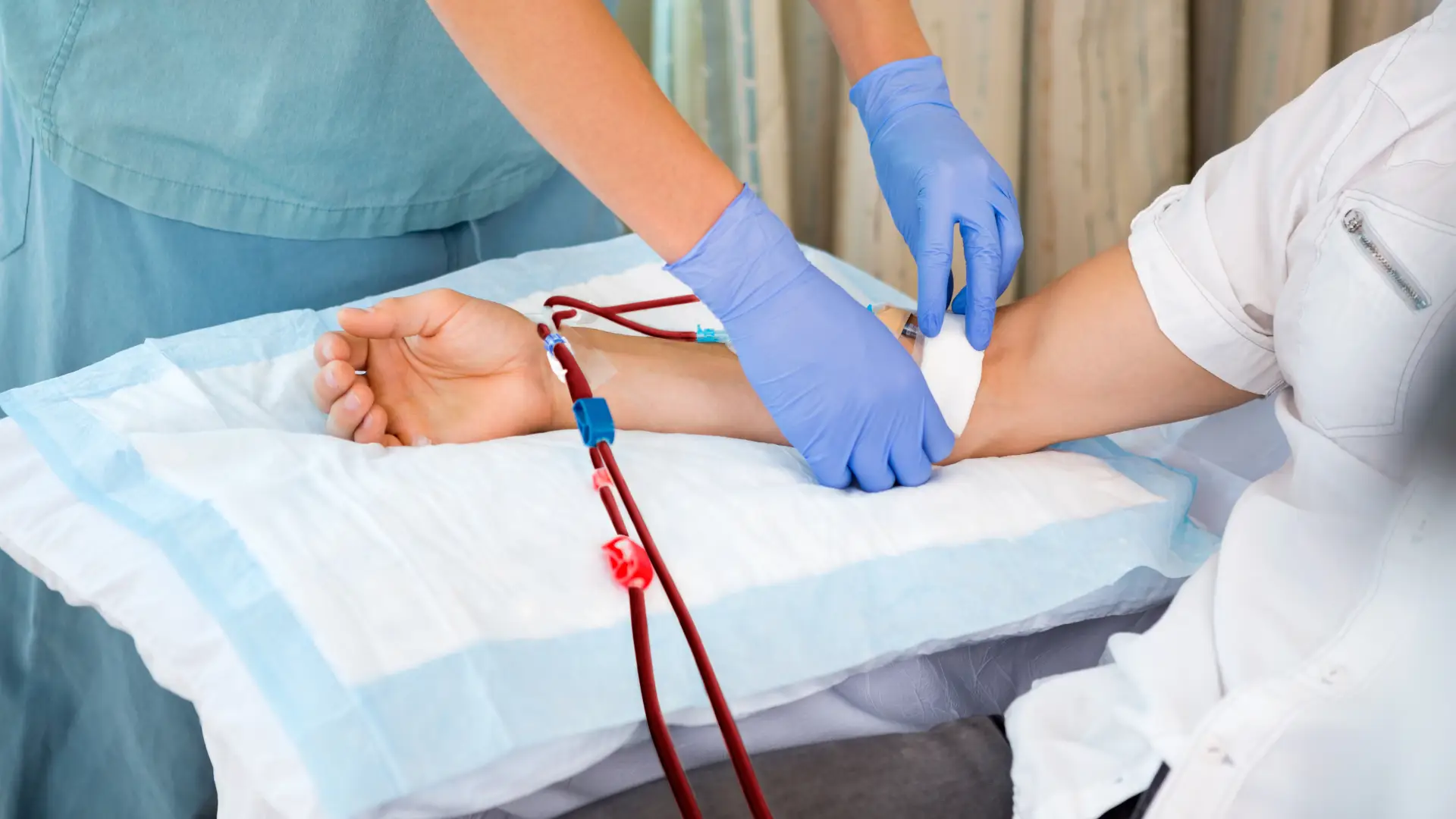 Covid-19. Sociedade de Nefrologia pede urgência na vacina e testagem de doentes em hemodiálise
