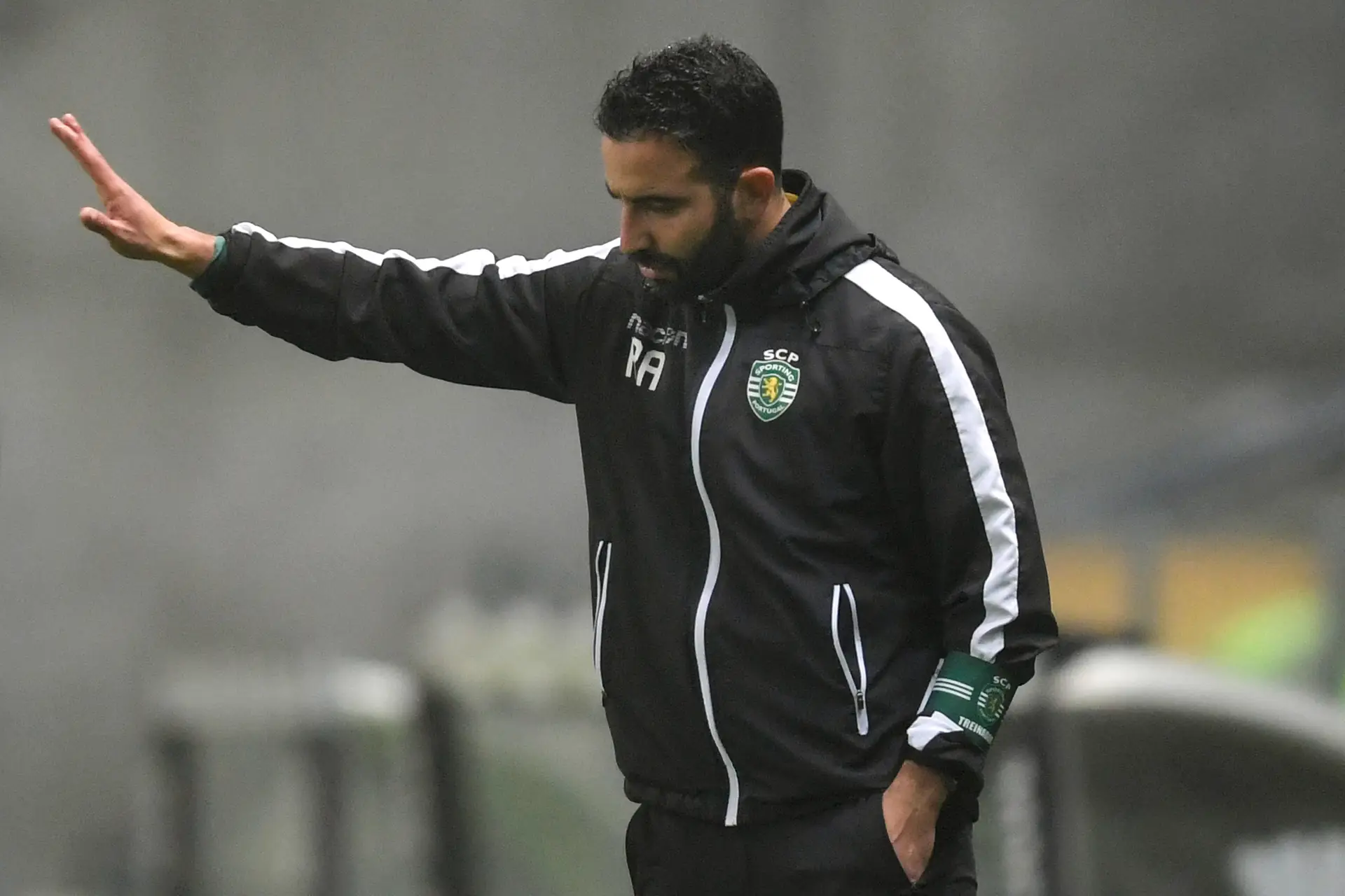 Sporting vai avançar para a "impugnação judicial" do castigo a Rúben Amorim