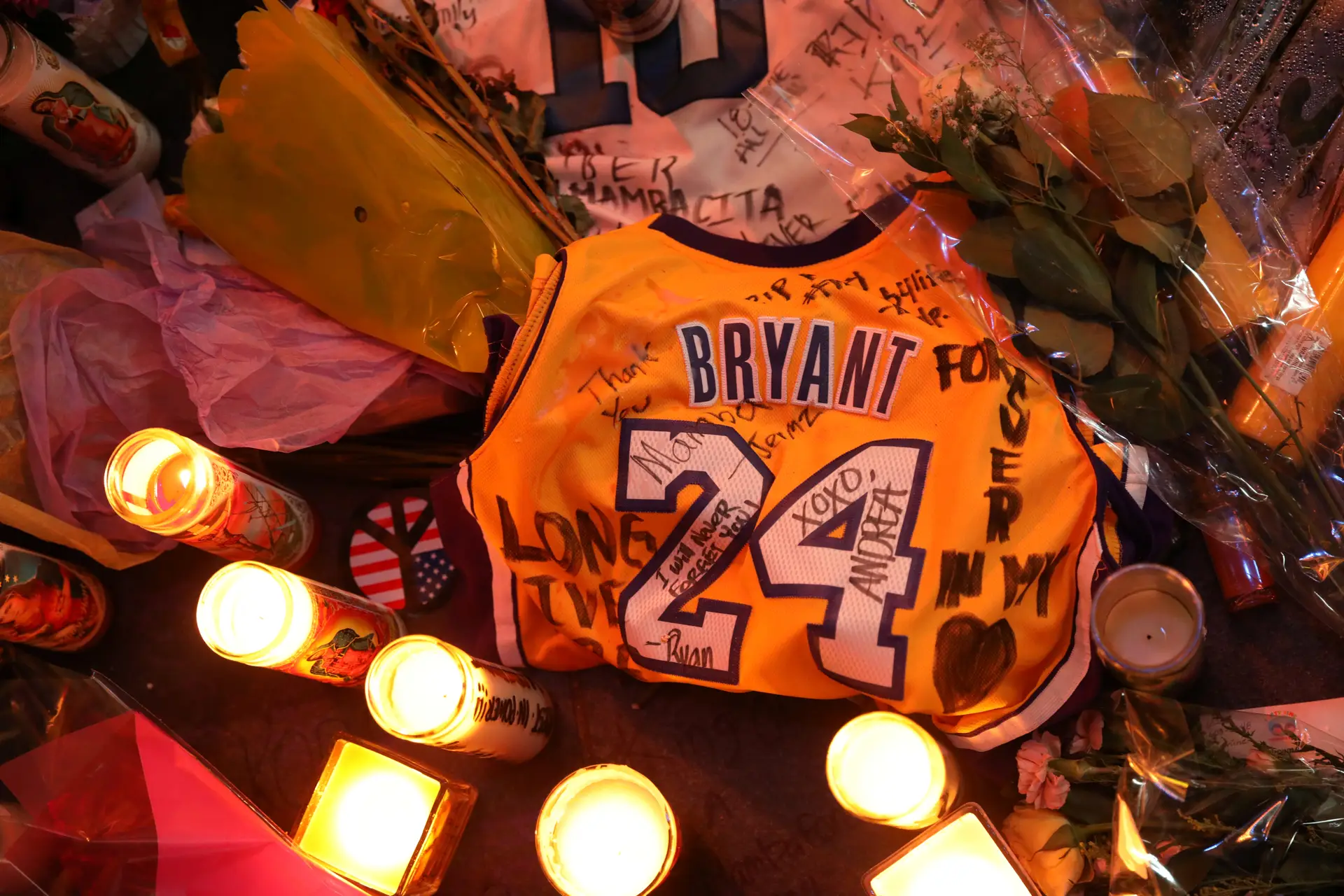 NFT.Brasil anuncia exposição de peças exclusivas de Kobe Bryant e