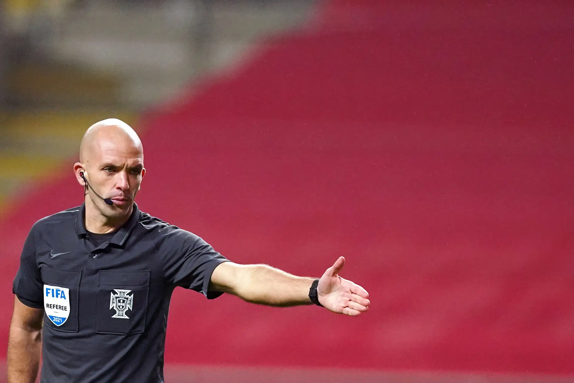 Supertaça: árbitro Luís Godinho vai dirigir jogo entre Benfica e FC Porto