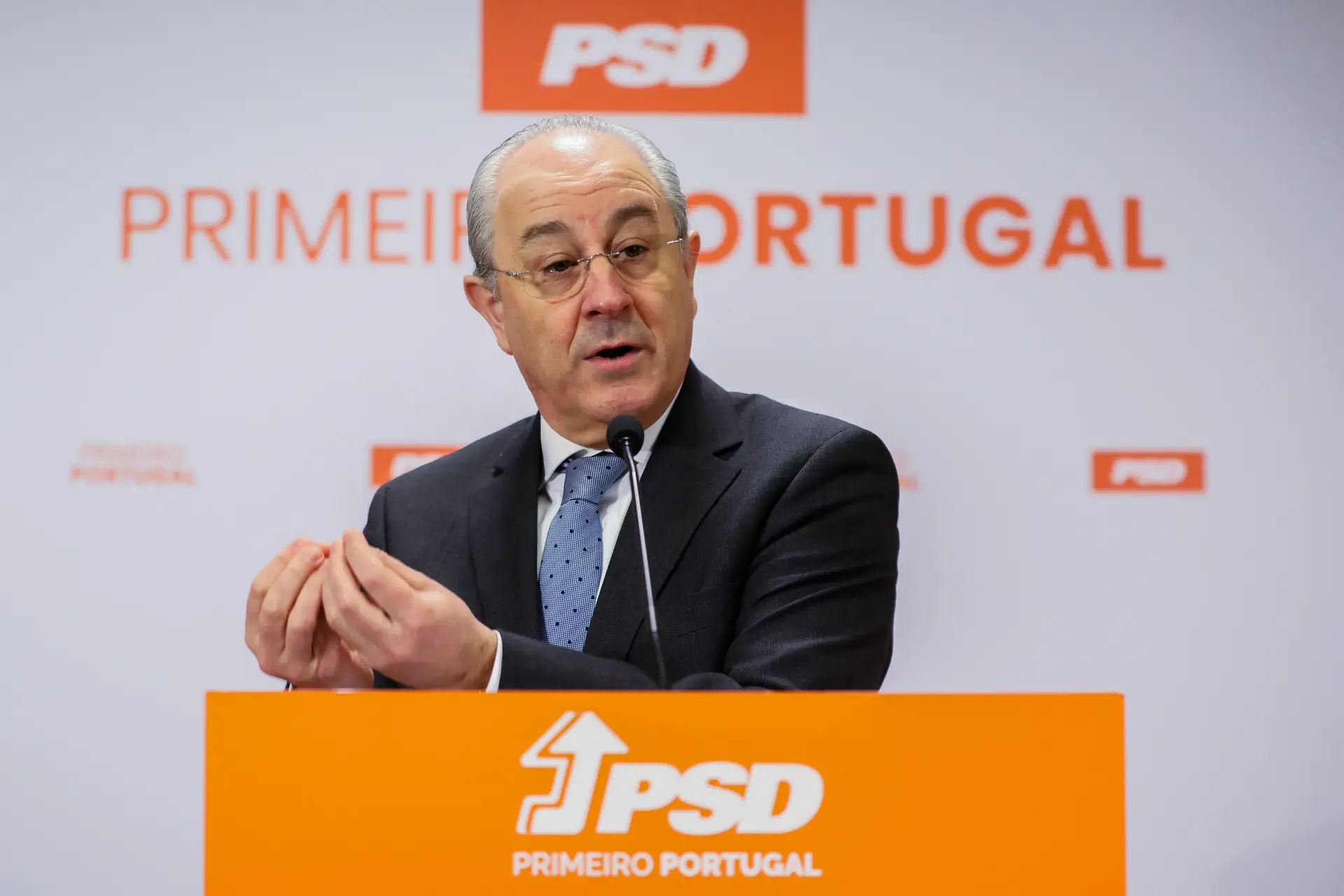 Rui Rio garante que não está "agarrado ao lugar" e critica Rui Moreira e Carreiras