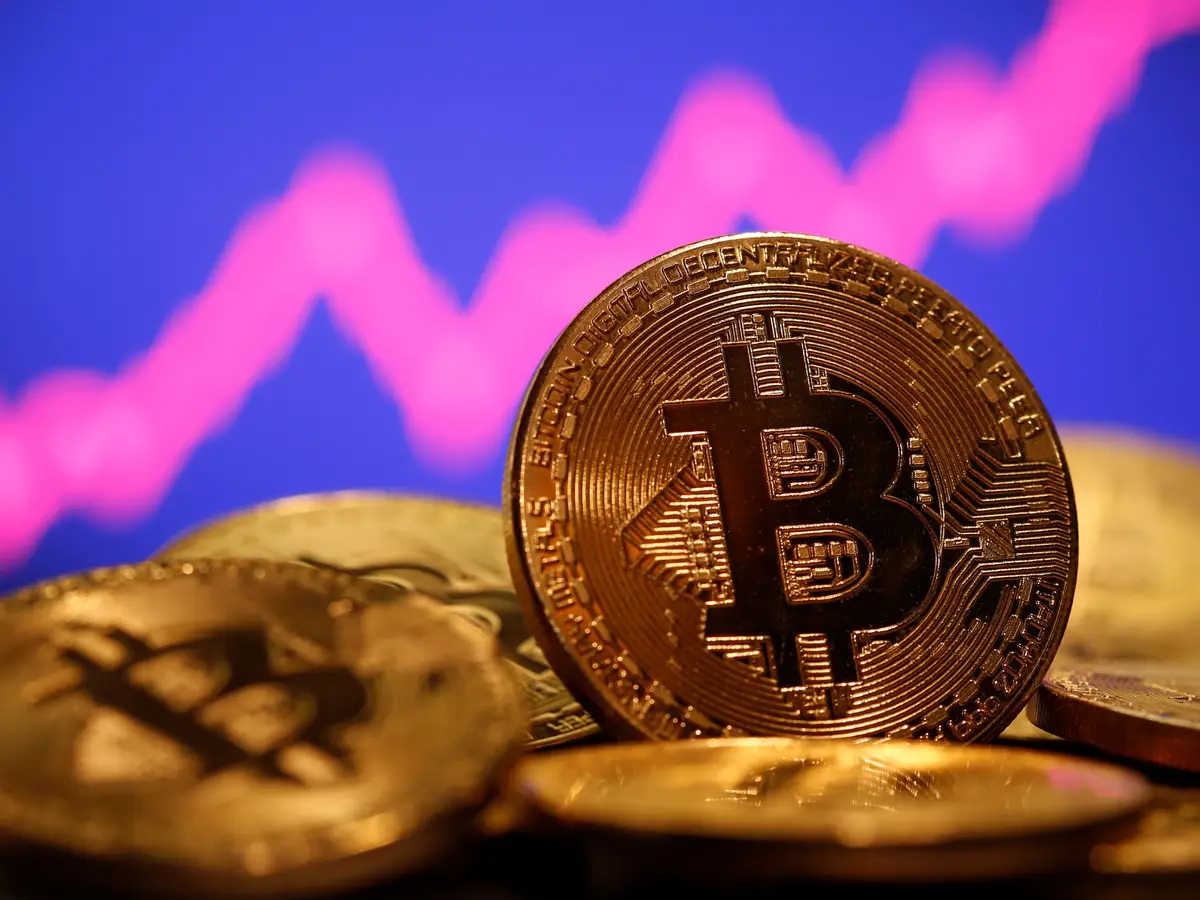 Bitcoin atinge máximo histórico e ultrapassa os 50.000 dólares - SIC  Notícias