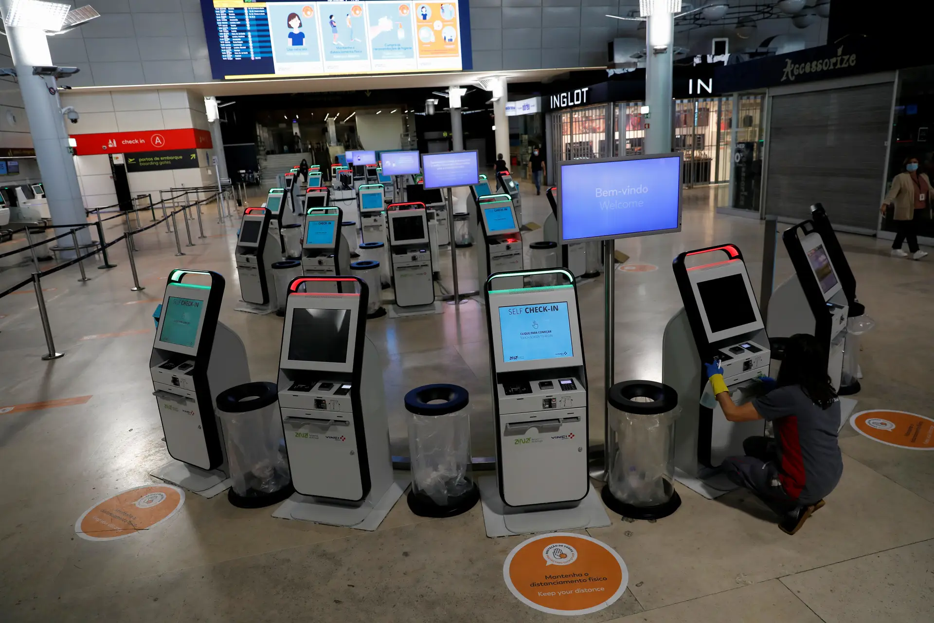 Covid-19. PSP apanhou 129 passageiros a tentarem viajar de avião sem poderem