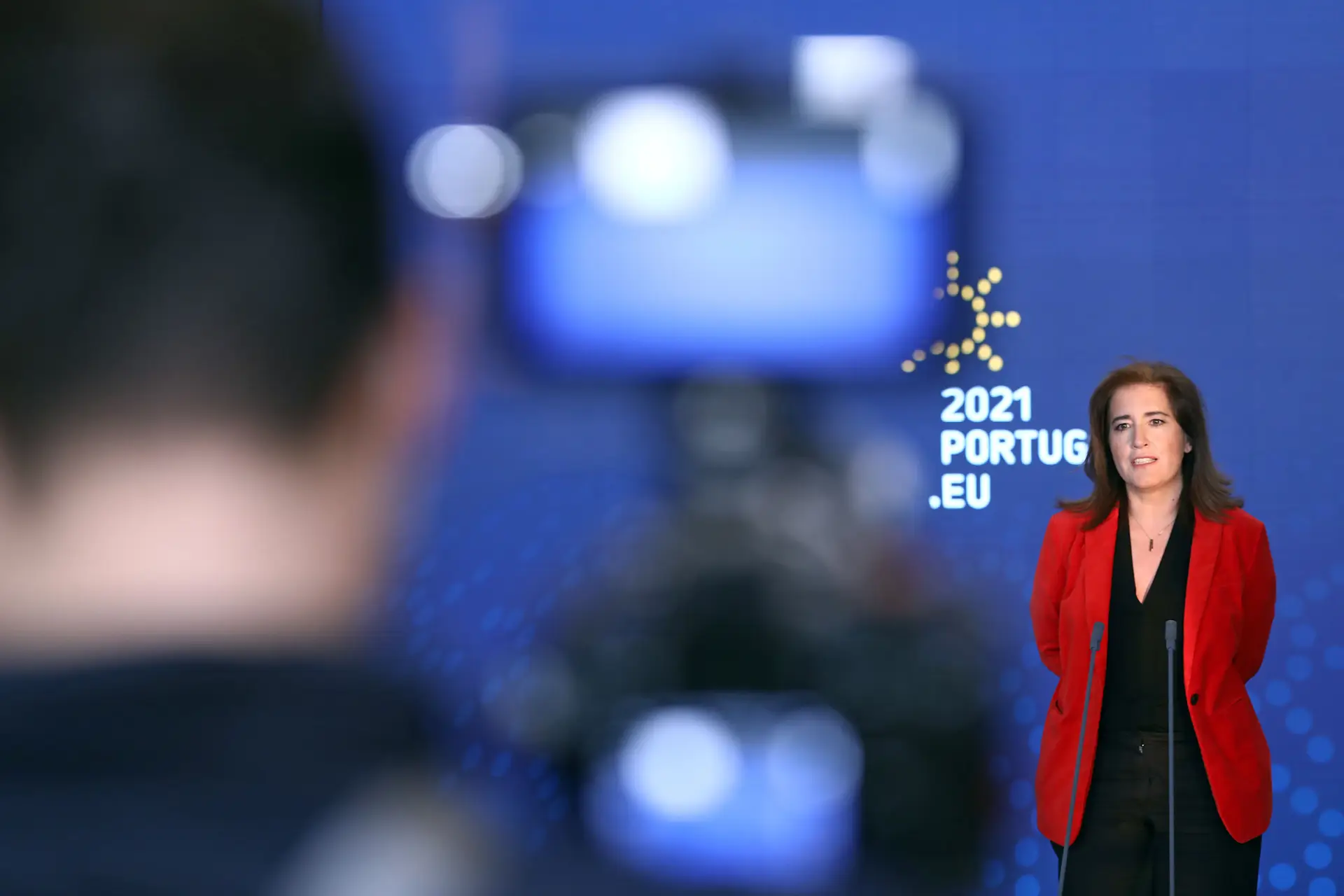 Presidência da UE. Portugal quer salário mínimo europeu que permita "vida digna"