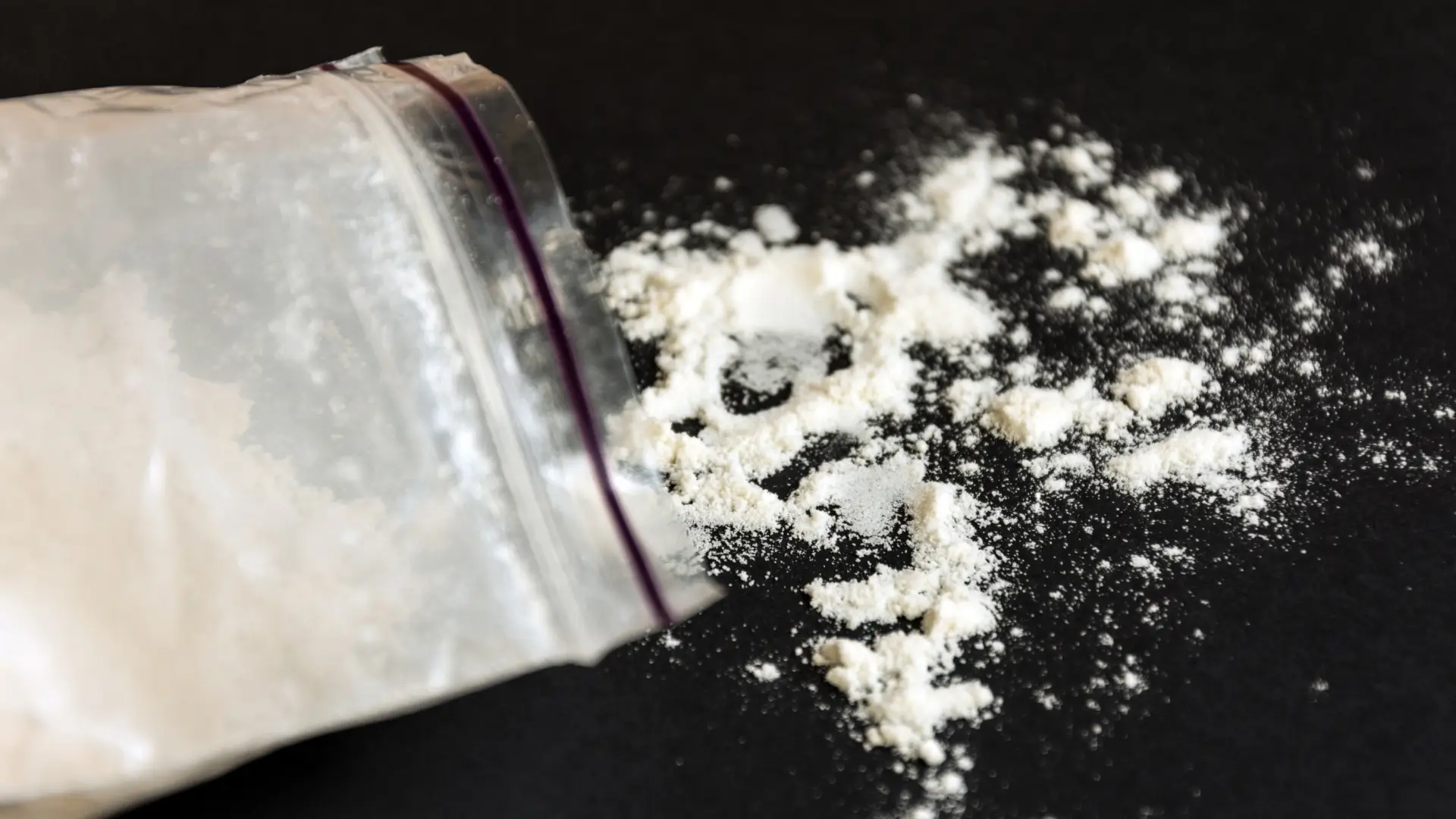 Apreendido no Rio de Janeiro recorde de cocaína num navio com destino a Moçambique