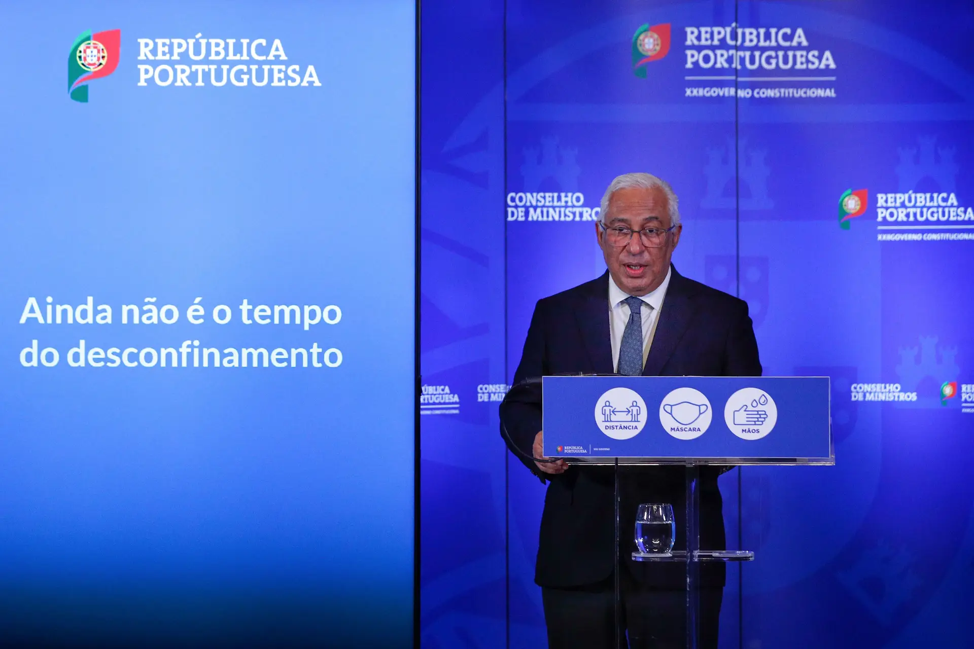 Desconfinamento vai começar pelas escolas. Plano apresentado a 11 de março