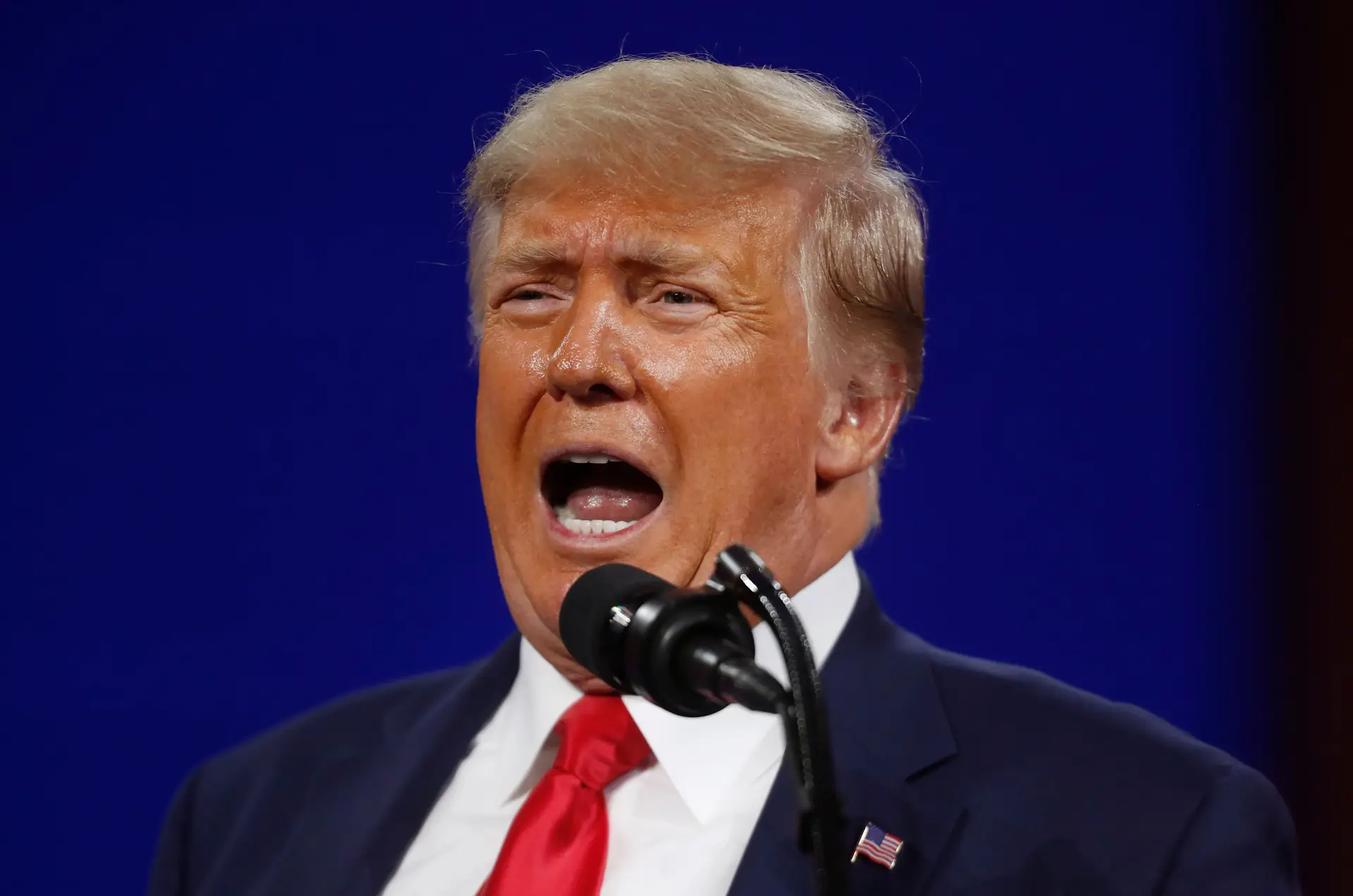 Trump fala em crise na fronteira com o México e aponta o dedo a Biden