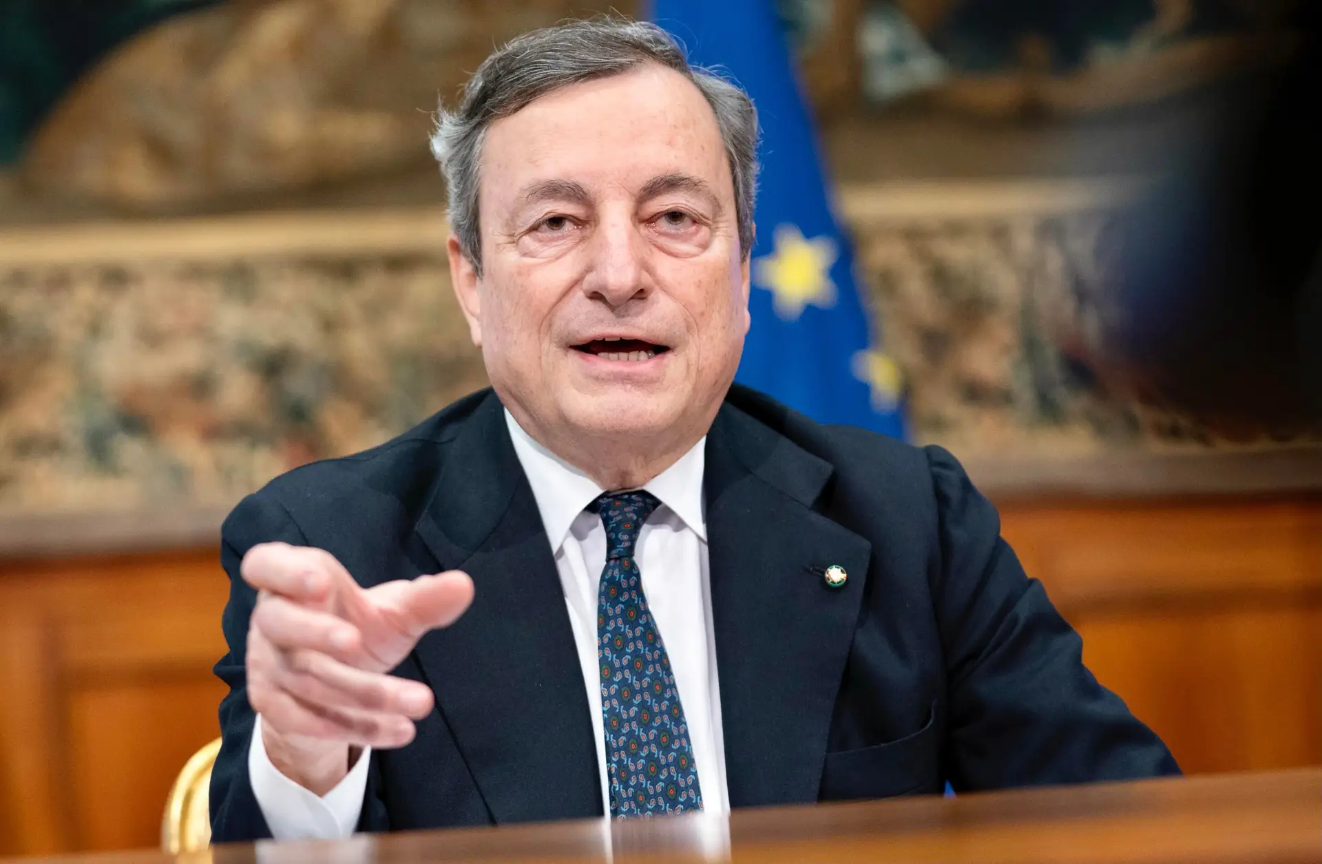 Covid-19. Draghi pede à Comissão Europeia "impulso" mais forte na vacinação