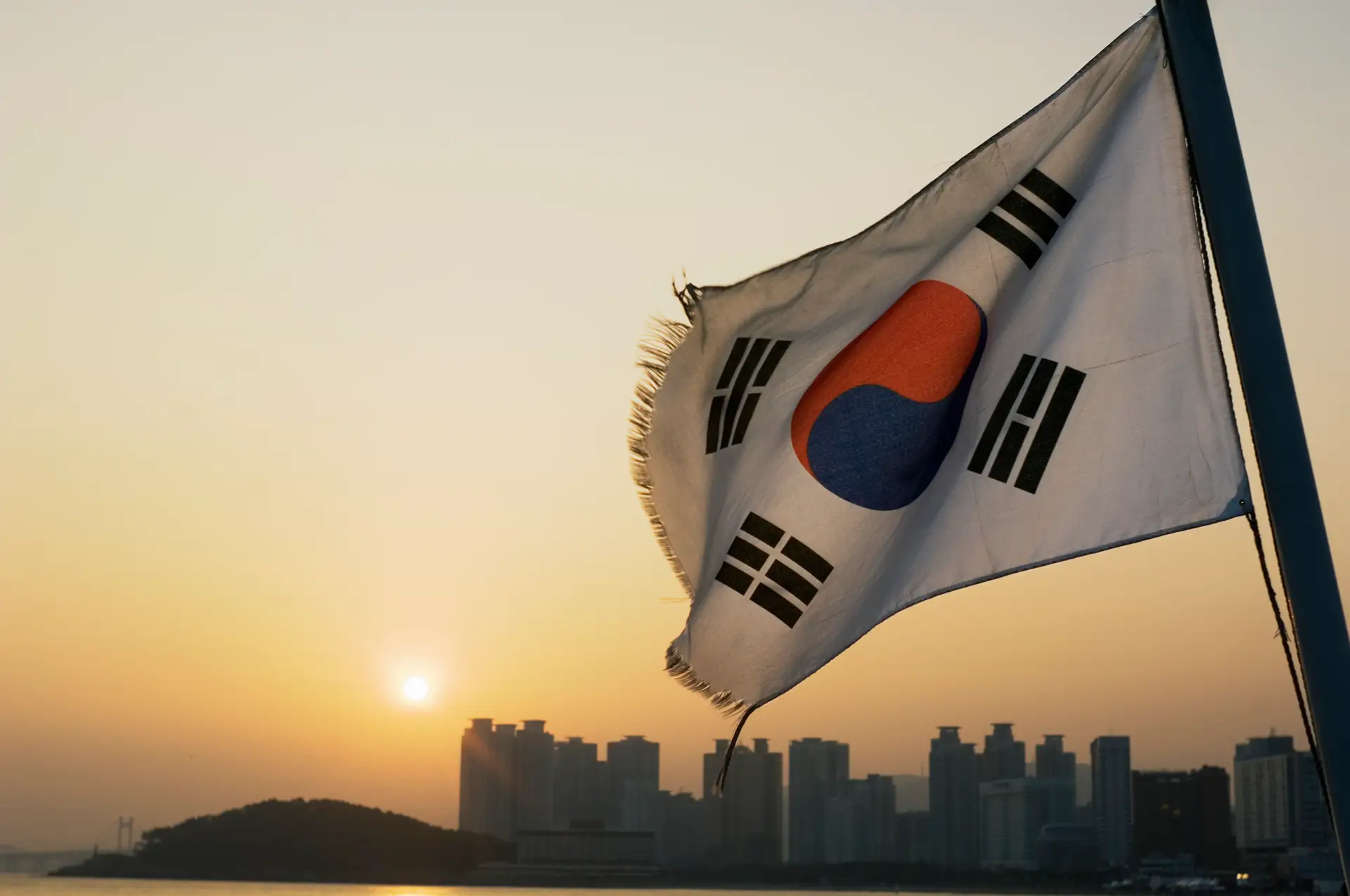 Comissão sul-coreana acusa anteriores Governos por atrocidades sobre sem-abrigo
